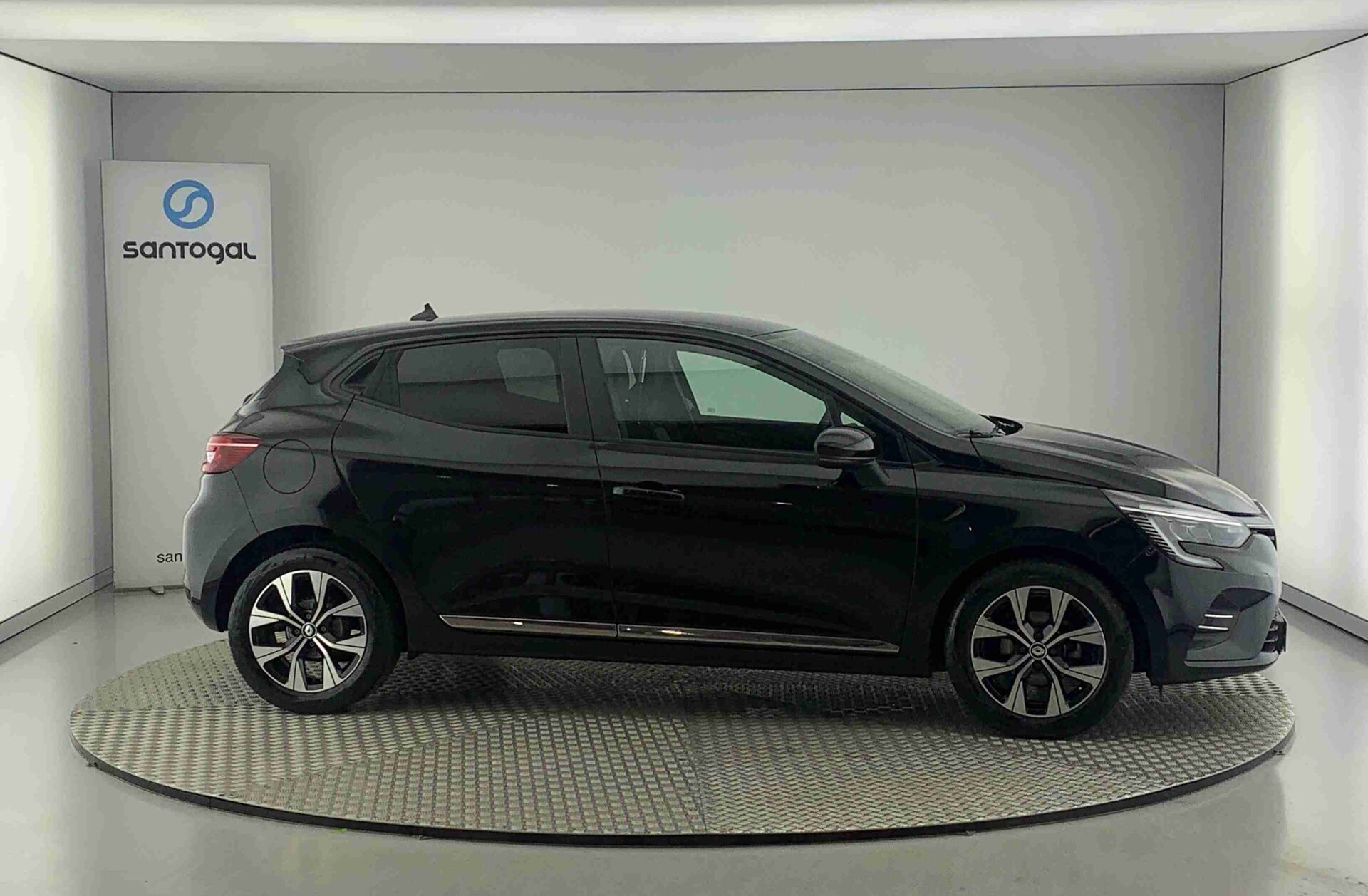 RENAULT Clio 1.0 TCe Evolution