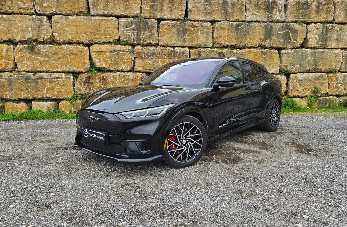 FORD Mustang Mach-E GT AWD