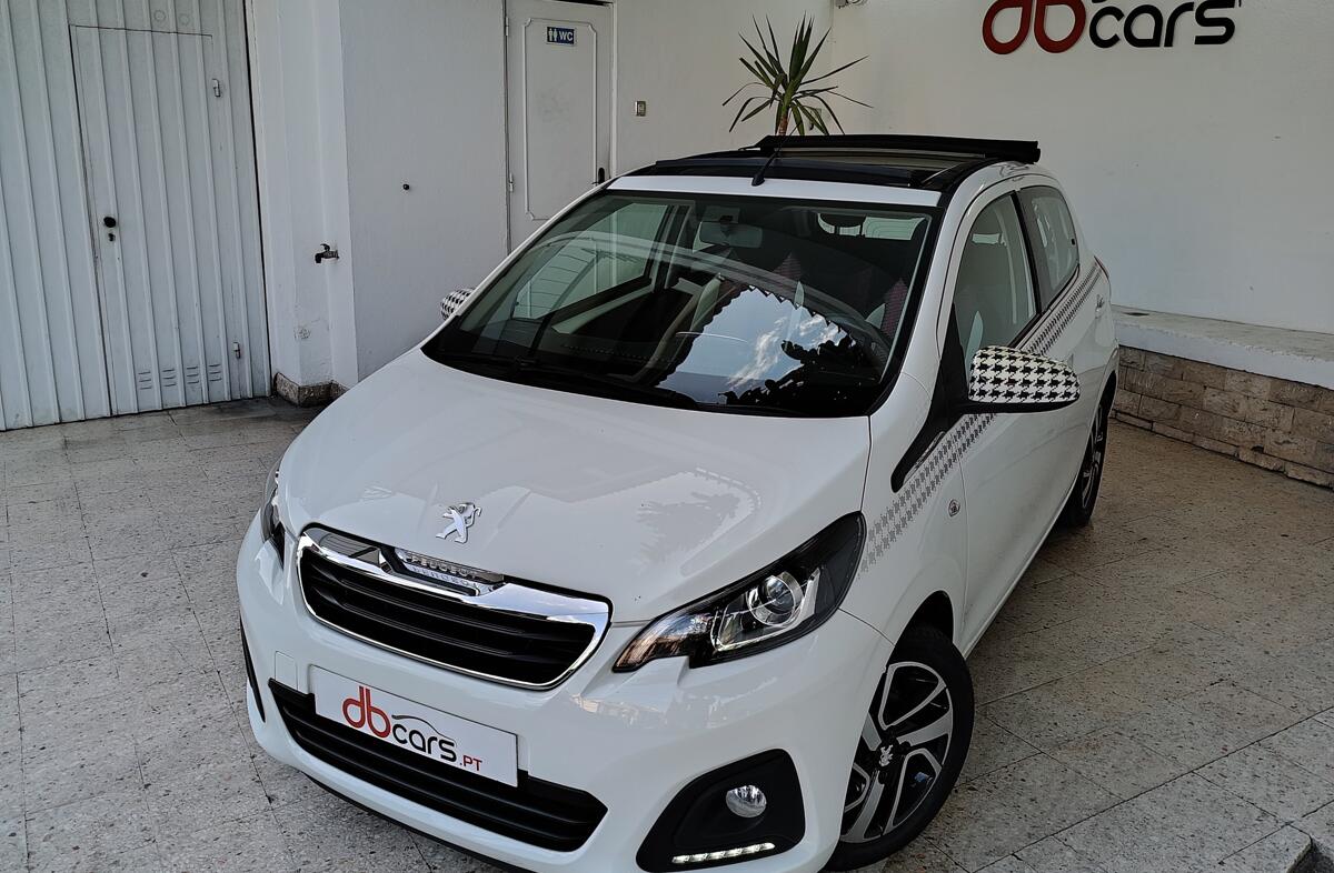 PEUGEOT 108 1.0 VTi Style