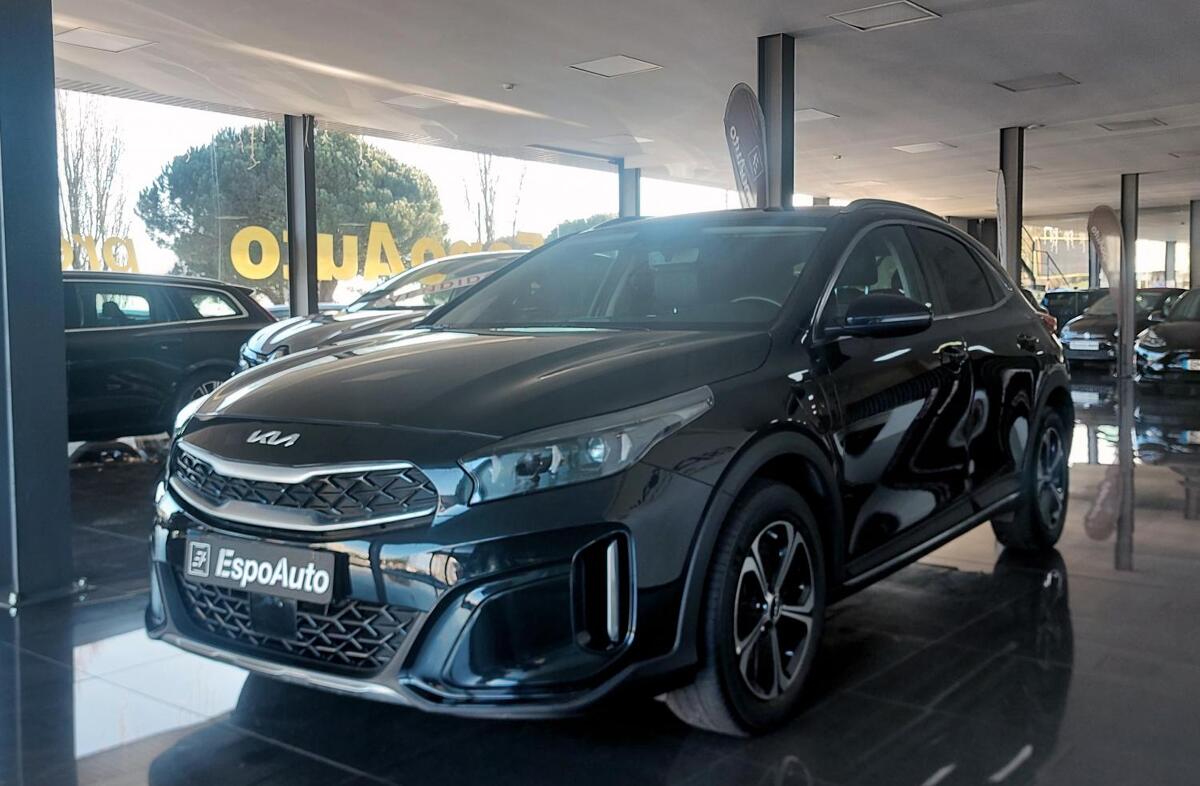 KIA XCeed 1.6 GDi PHEV Drive