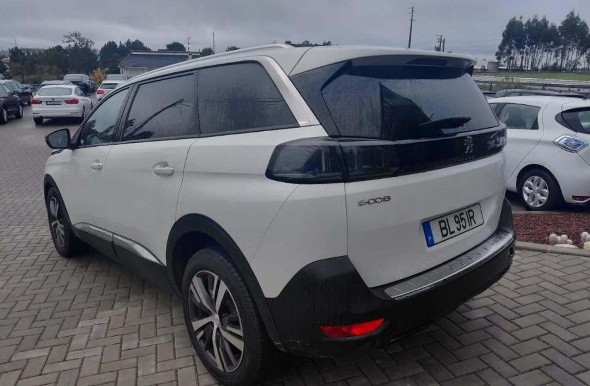 PEUGEOT 5008 1.2 Hybrid Active Pack e-DCS6