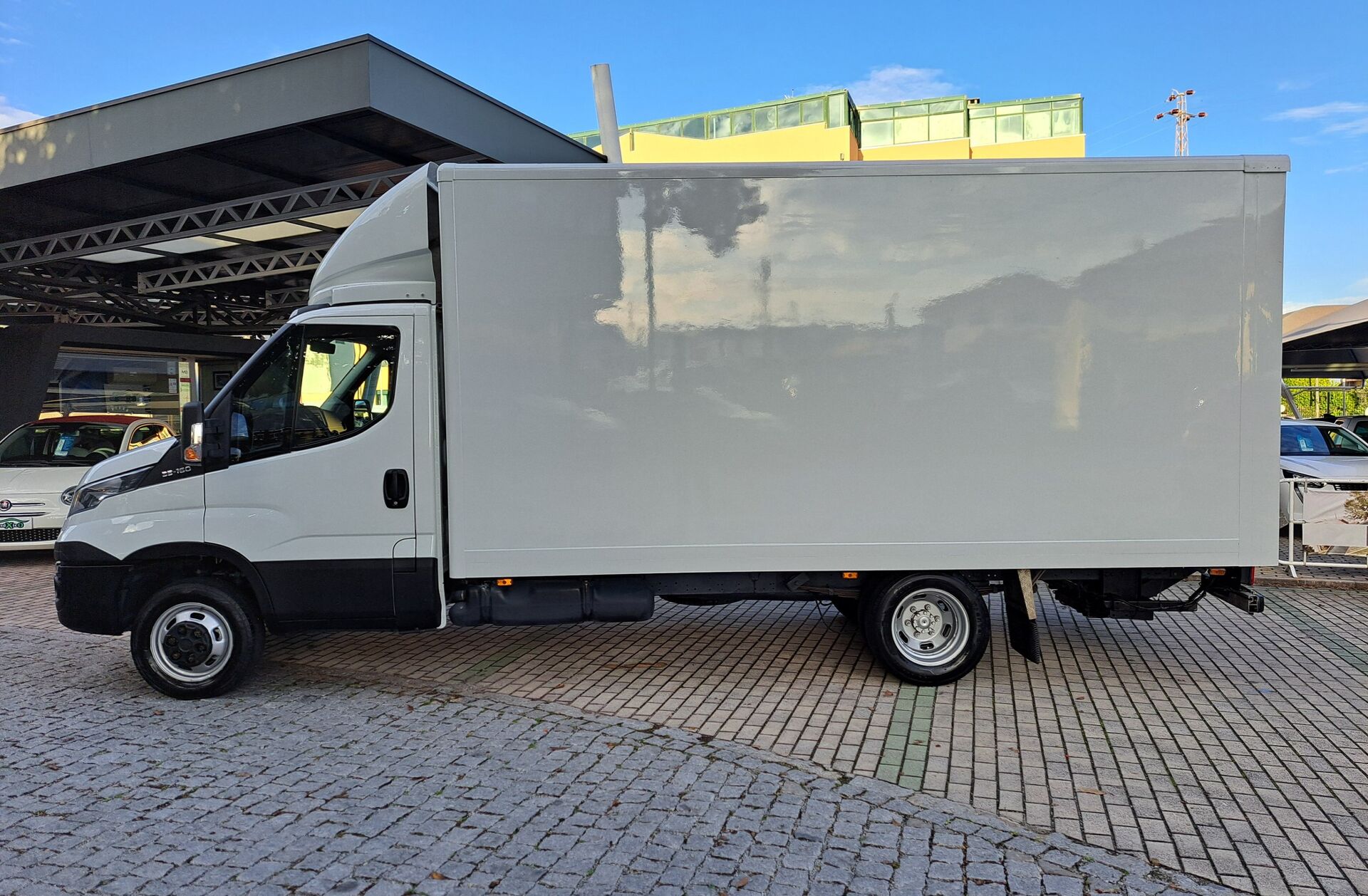 IVECO Daily 2.3 35C16 4100