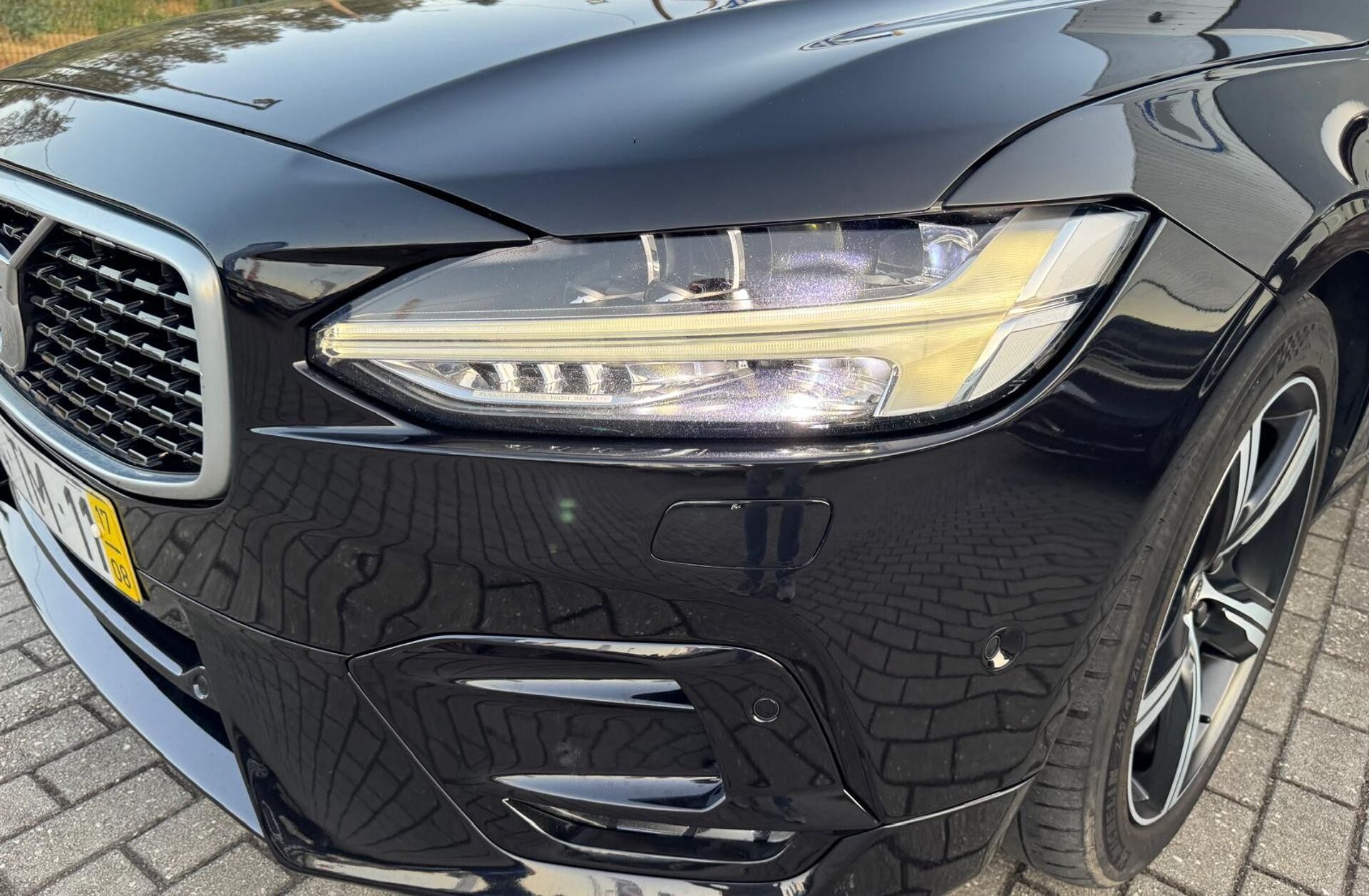 VOLVO S90 2.0 D4 R-Design Geartronic