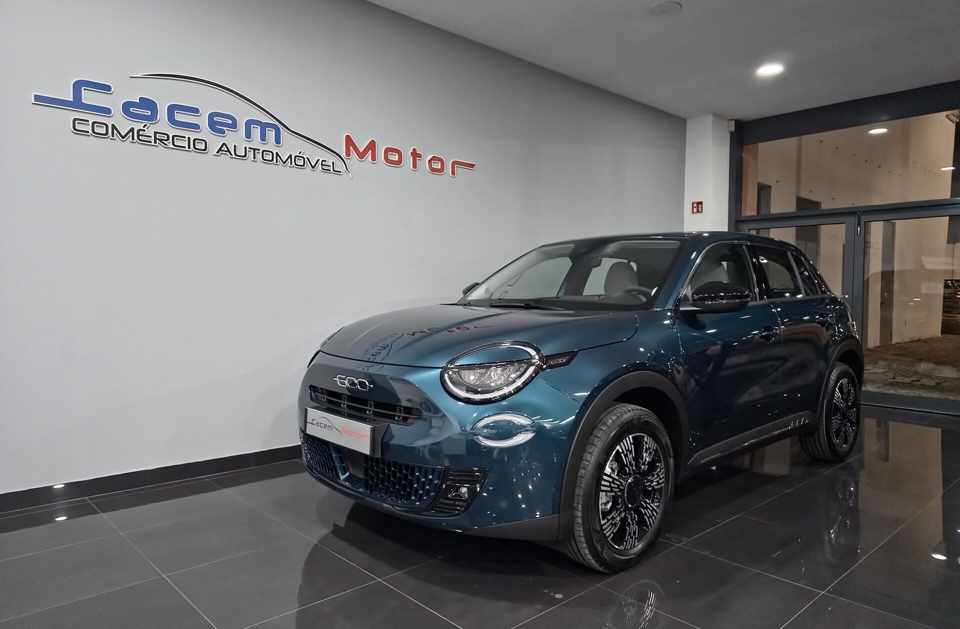 FIAT 600 1.2 Hybrid
