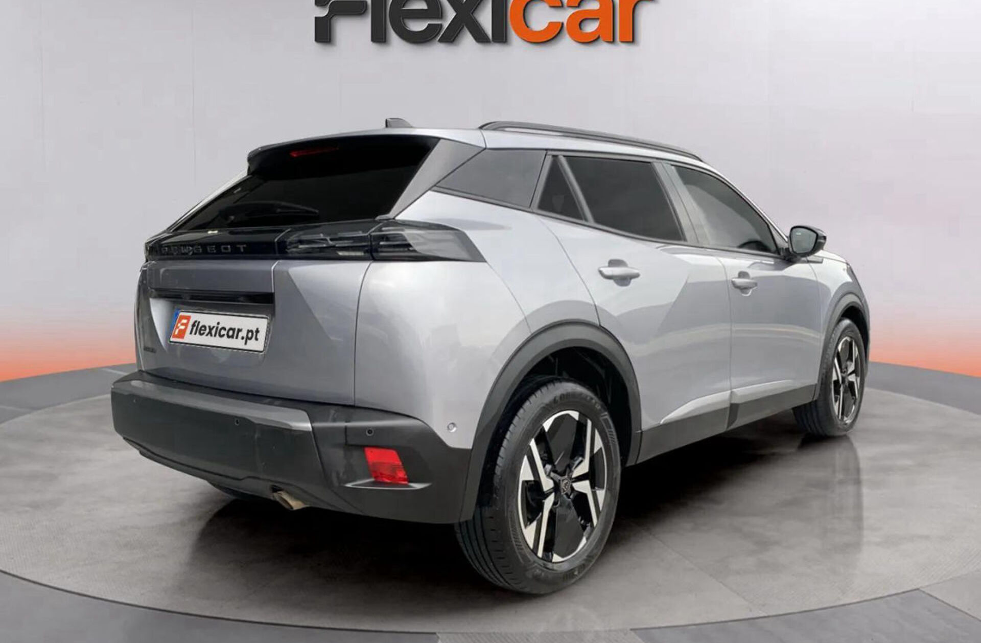 PEUGEOT 2008 1.2 PureTech Allure