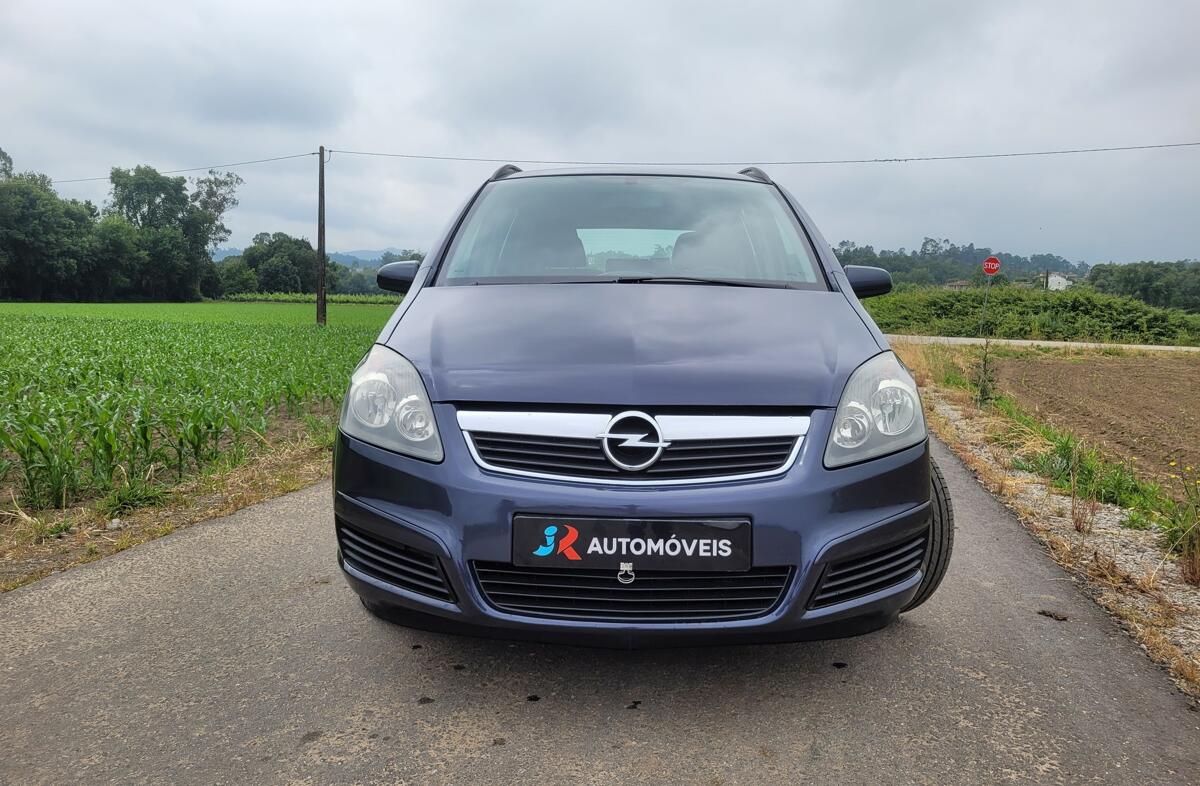 OPEL Zafira 1.9 CDTi Cosmo