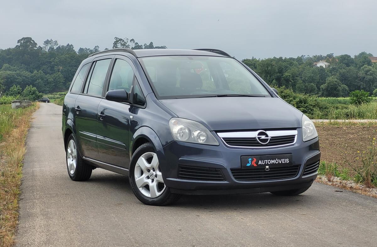 OPEL Zafira 1.9 CDTi Cosmo