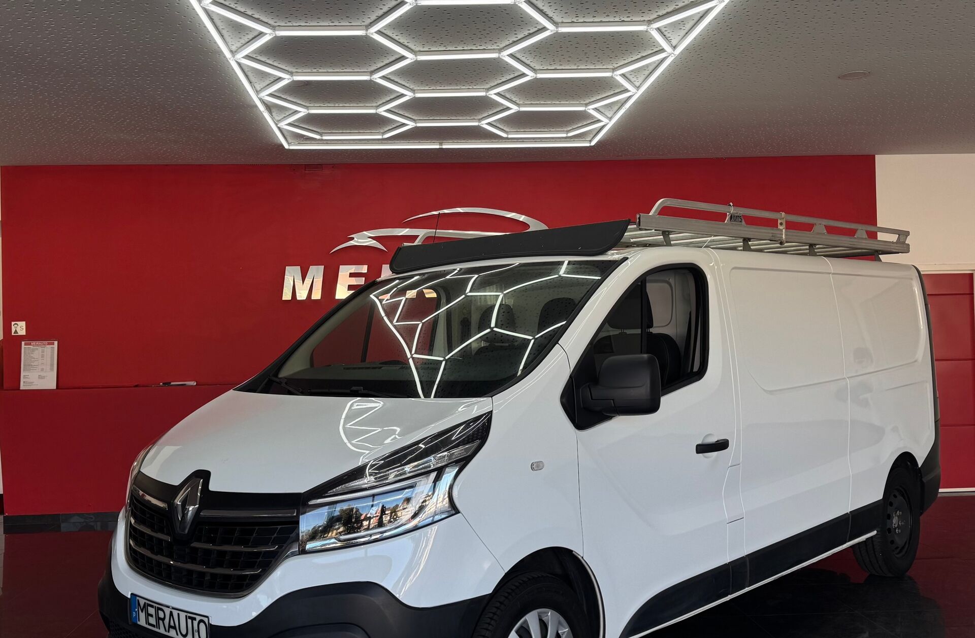 RENAULT Trafic 2.0 dCi L2H1 1.2T G.Zen SS