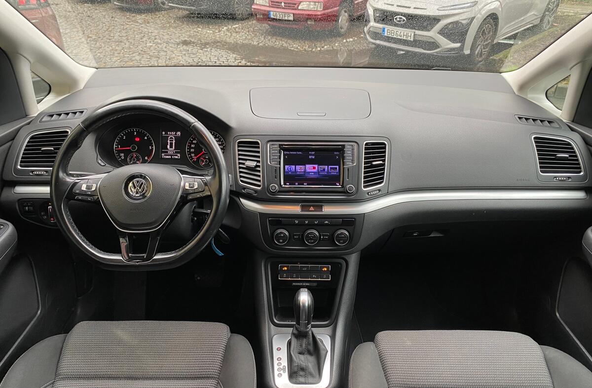 VOLKSWAGEN Sharan 2.0 TDi Blue Conf.DSG