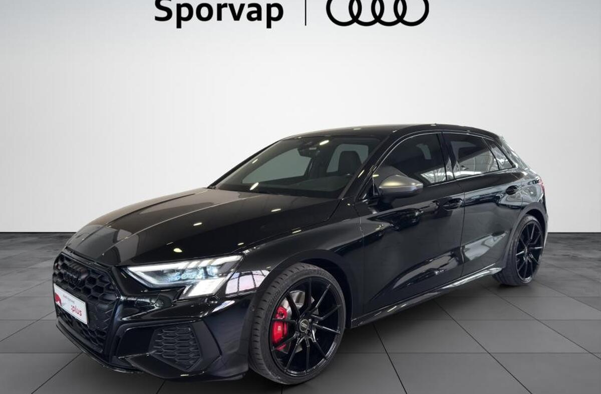 AUDI A3 S3 TFSI quattro S tronic