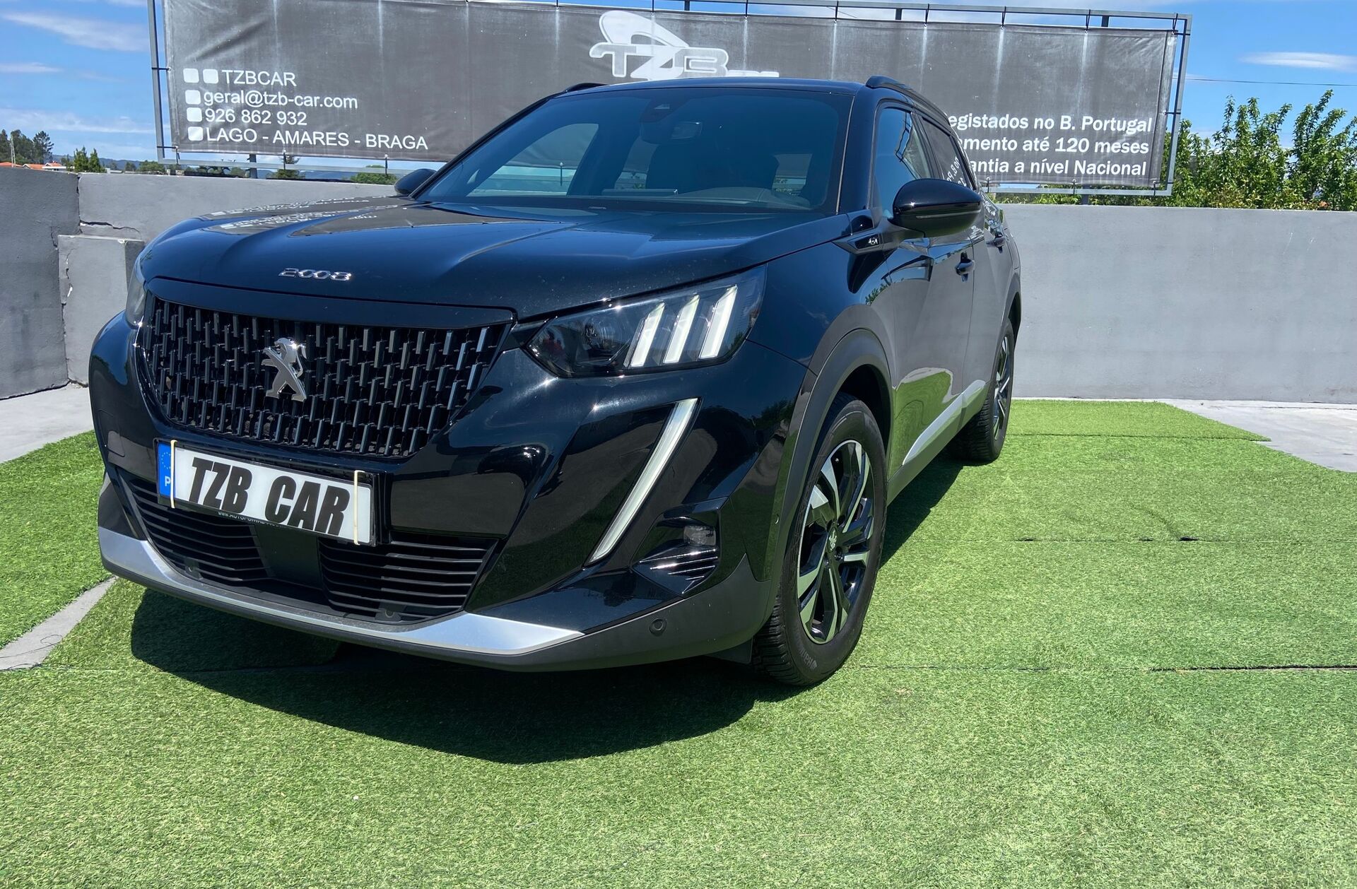 PEUGEOT 2008 1.2 PureTech GT Pack EAT8