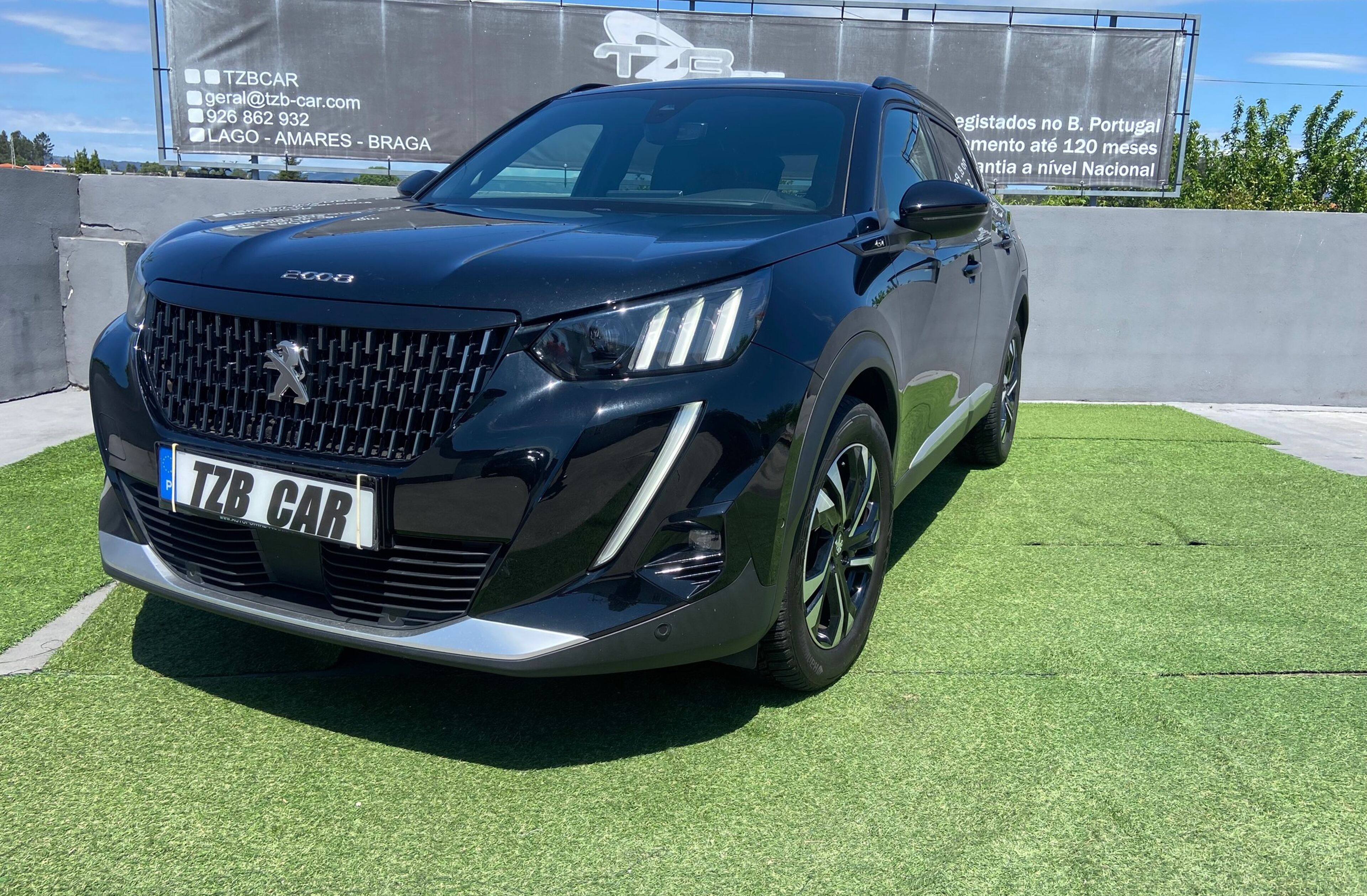 PEUGEOT 2008 1.2 PureTech GT Pack EAT8
