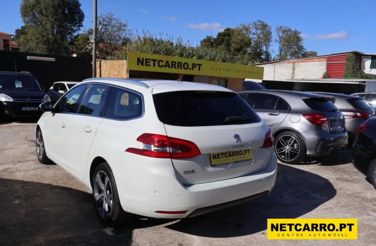 PEUGEOT 308 1.6 BlueHDi Allure J17 EAT6