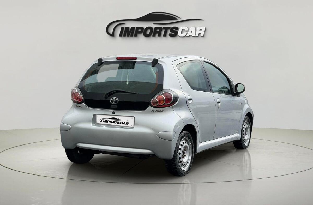 TOYOTA Aygo 1.0 + AC