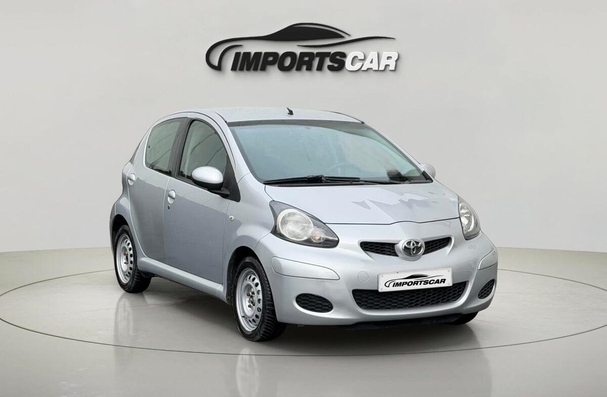 TOYOTA Aygo 1.0 + AC