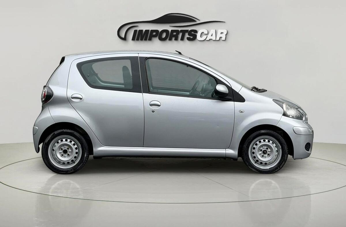 TOYOTA Aygo 1.0 + AC