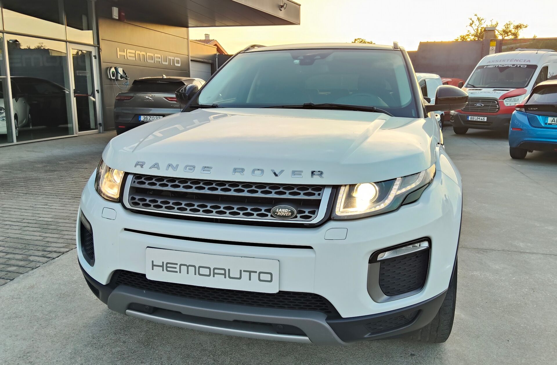 LAND ROVER Range Rover Evoque 2.0 TD4 HSE Dynamic Auto