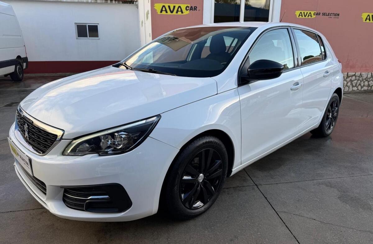 PEUGEOT 308 1.5 BlueHDi Business Line