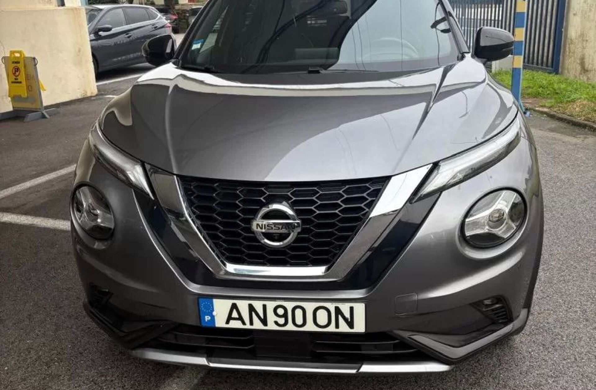 NISSAN Juke 1.0 DIG-T N-Design Black