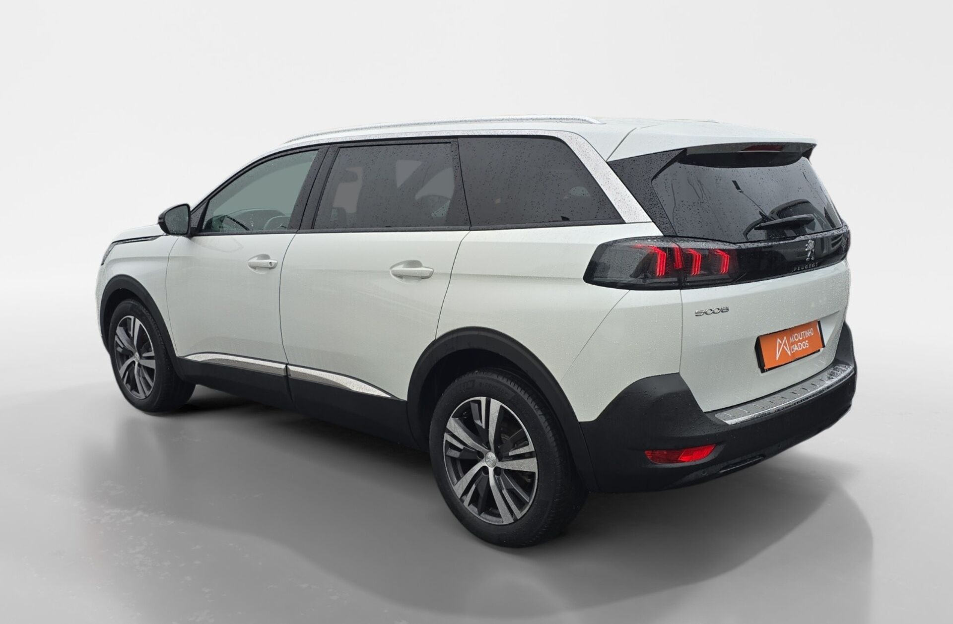 PEUGEOT 5008 1.5 BlueHDi Allure Pack EAT8