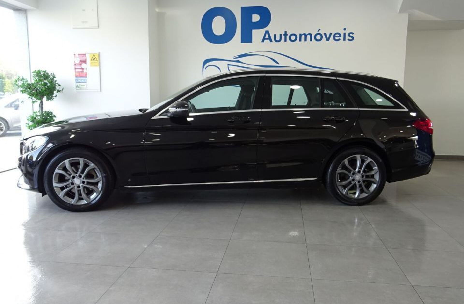 MERCEDES Classe C C 180 Avantgarde+