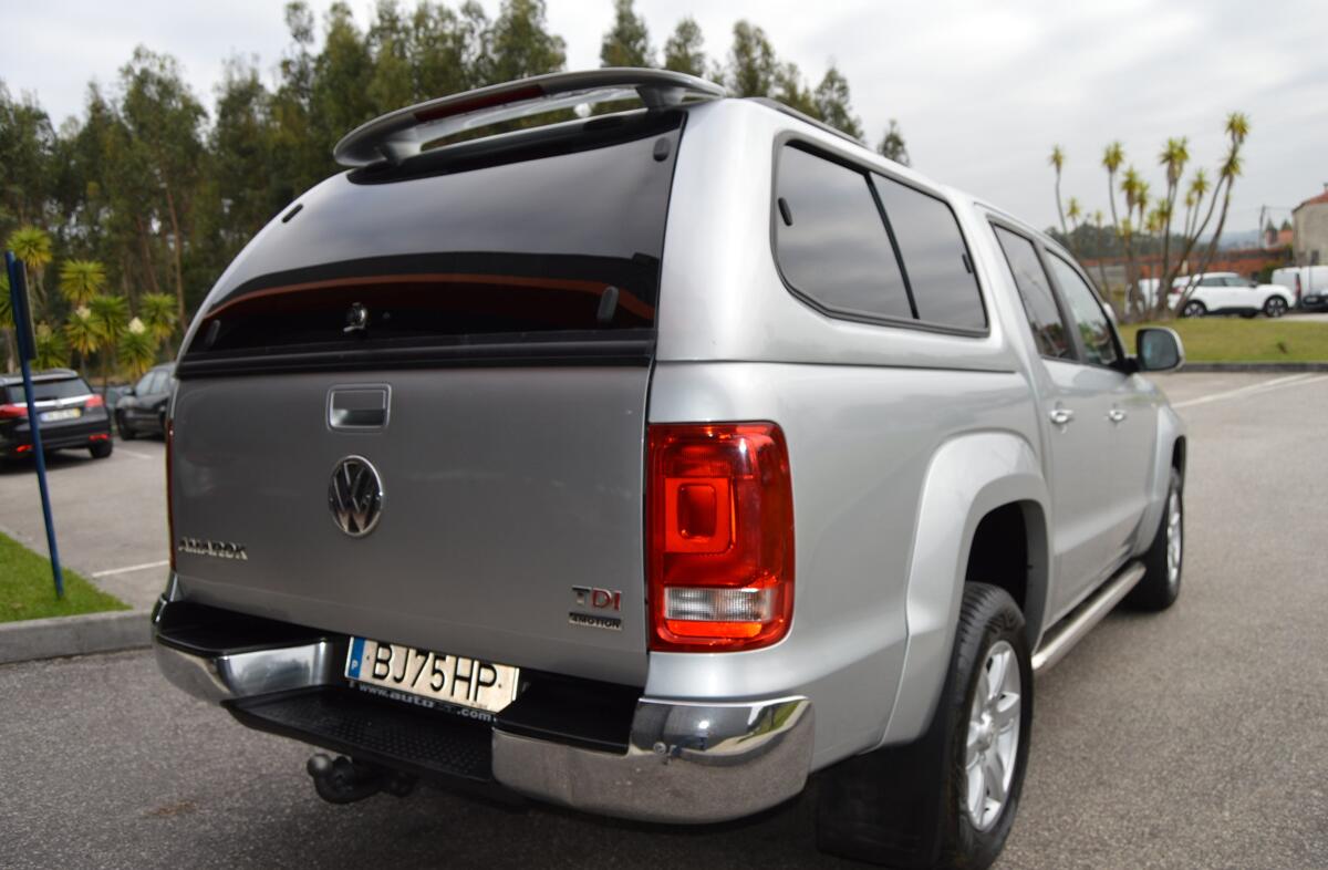 VOLKSWAGEN Amarok 2.0 TDi CD CM 4Motion