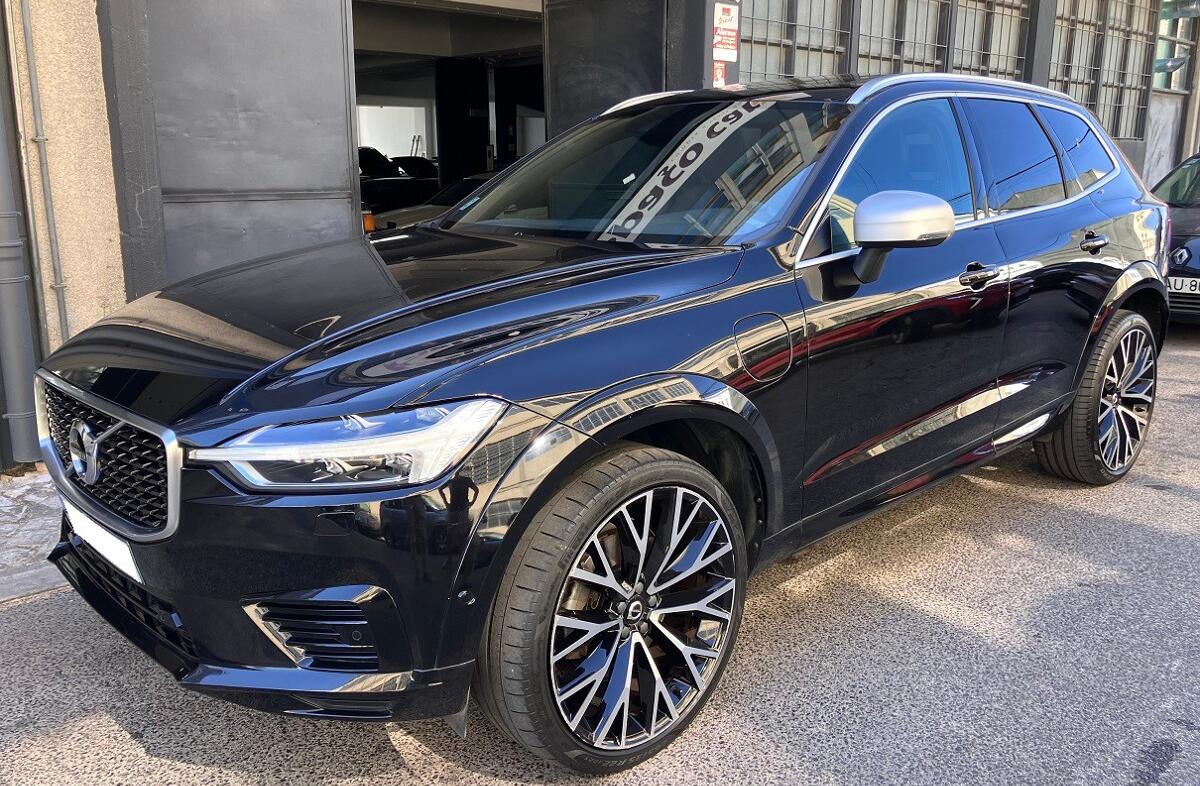 VOLVO XC60 2.0 T8 PHEV R-Design AWD