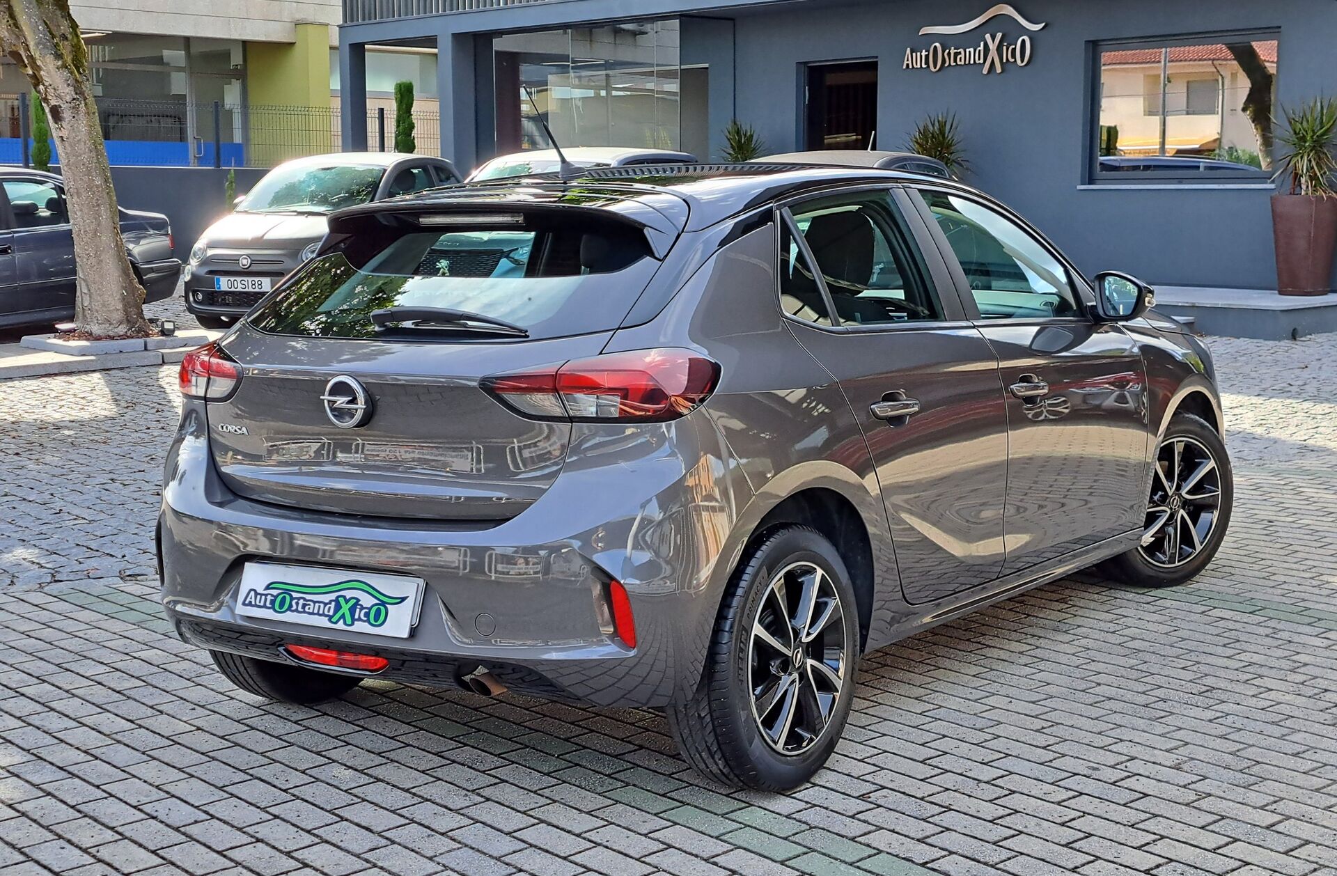 OPEL Corsa 1.2 Edition