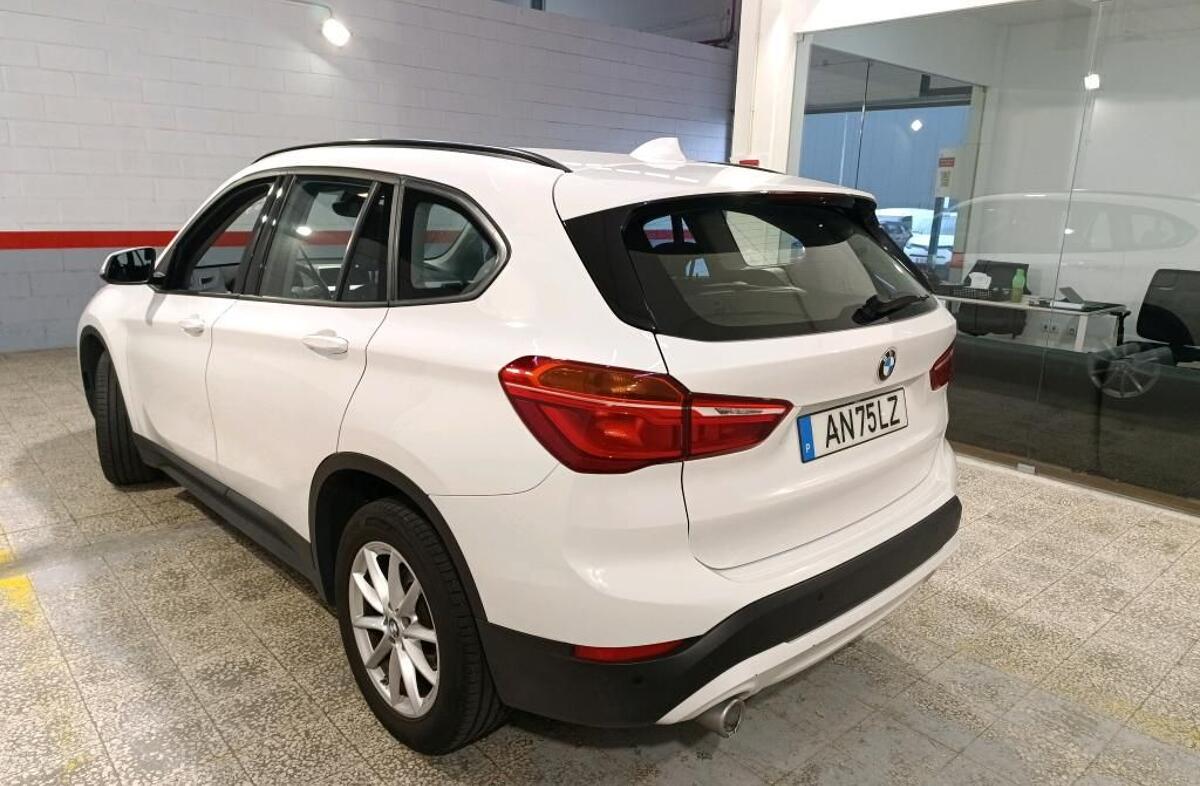 BMW X1 16 d sDrive Advantage