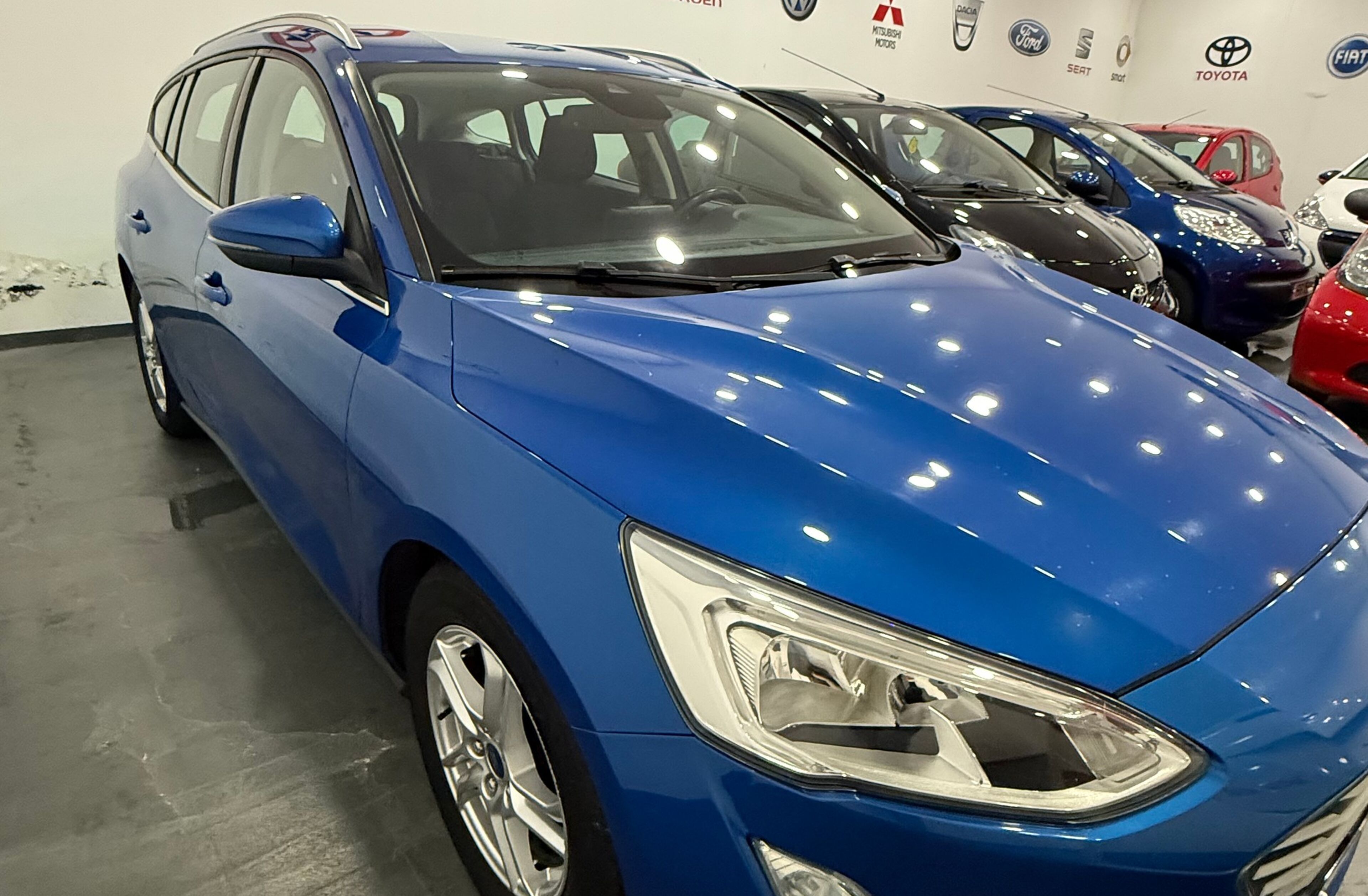 FORD Focus 1.0 EcoBoost S&S COOL&CONNECT
