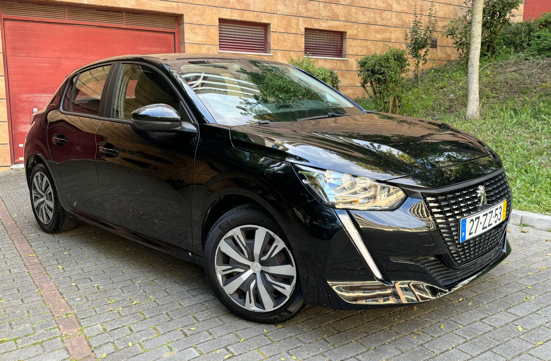 PEUGEOT 208 1.2 PureTech Active