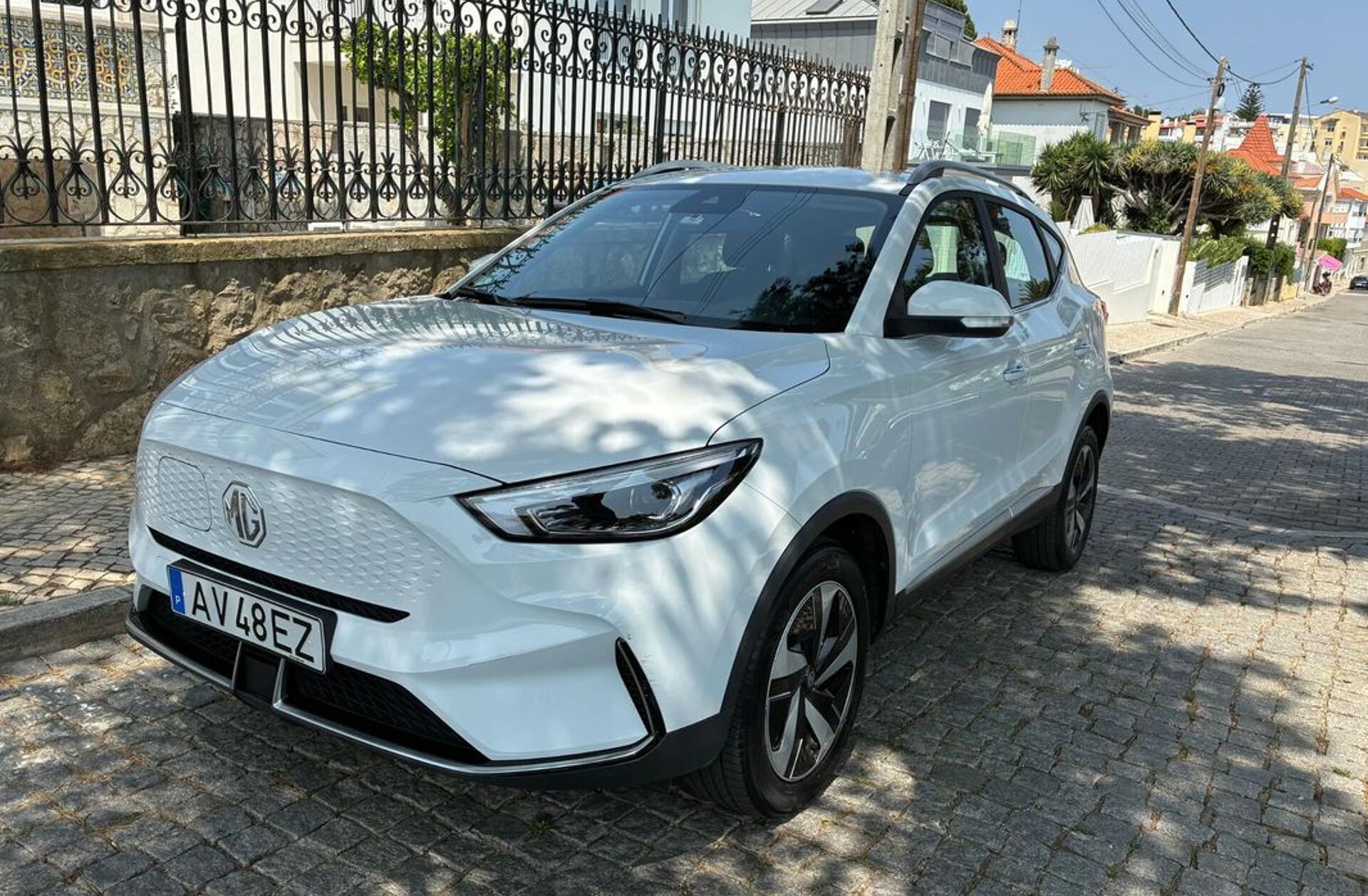 MG ZS 72.6 kWh Comfort OBC 11 kW