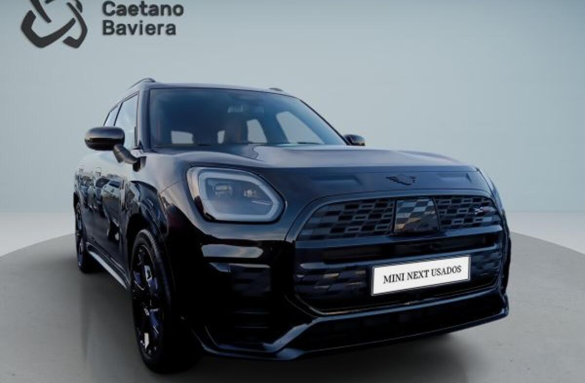 MINI Mini Countryman D Essential