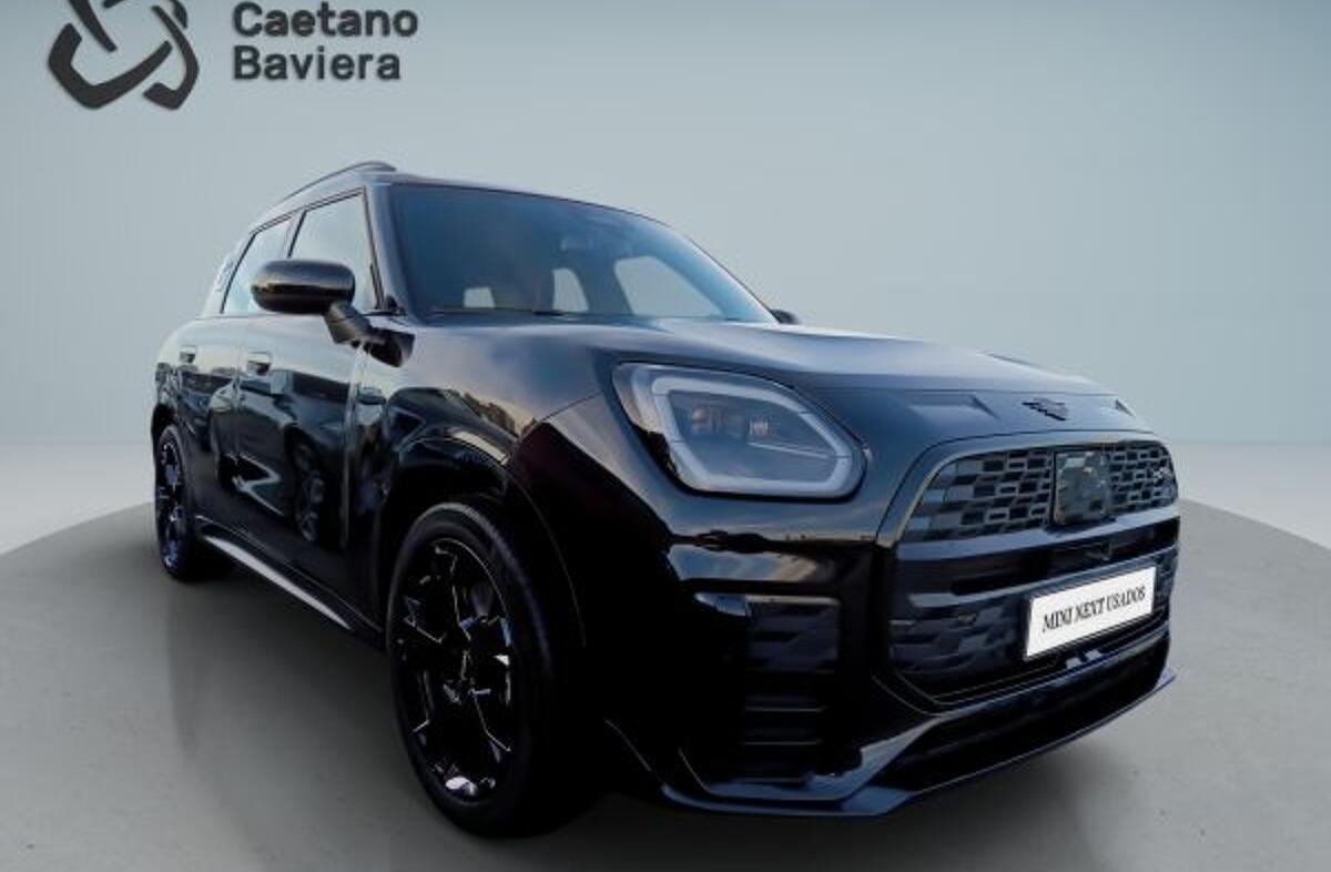 MINI Mini Countryman D Essential