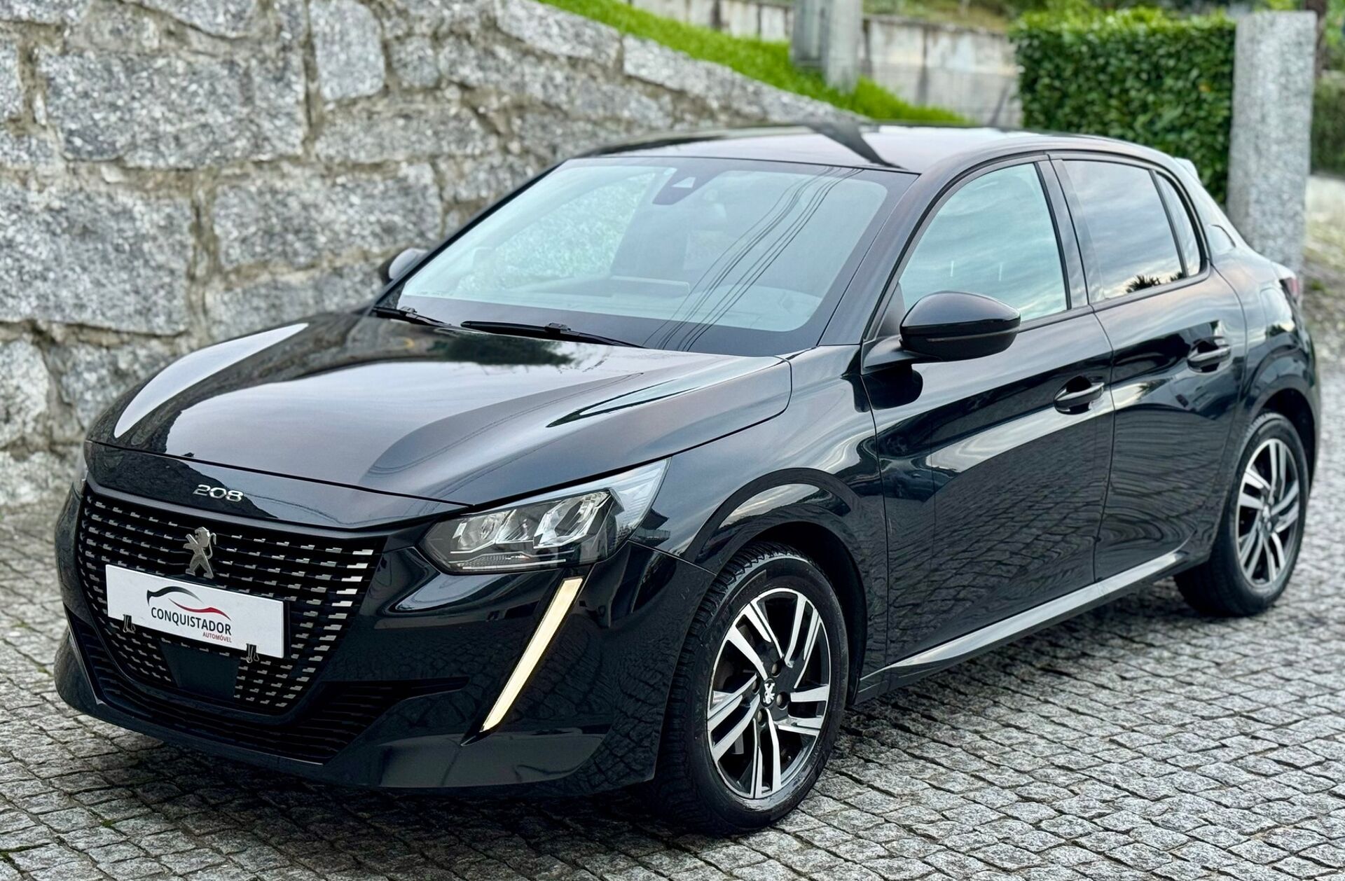 PEUGEOT 208 1.2 PureTech Allure