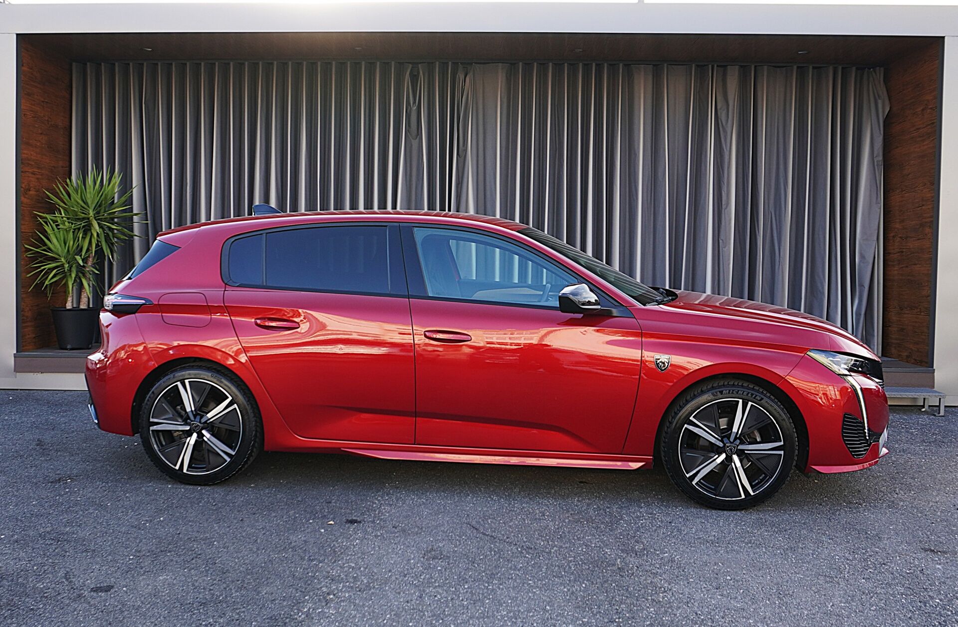 PEUGEOT 308 1.2 PureTech GT EAT8