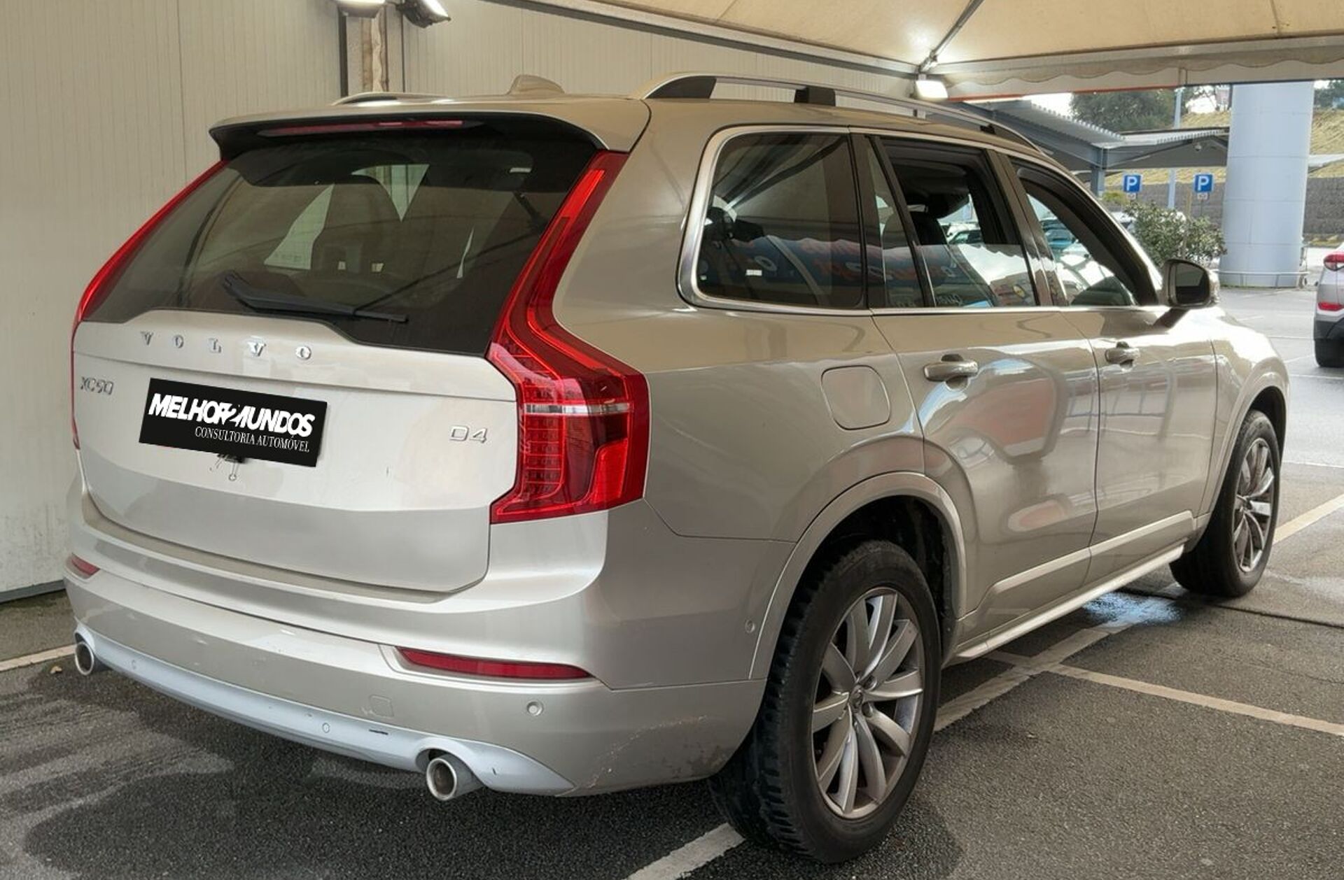 VOLVO XC90 2.0 D4 Momentum