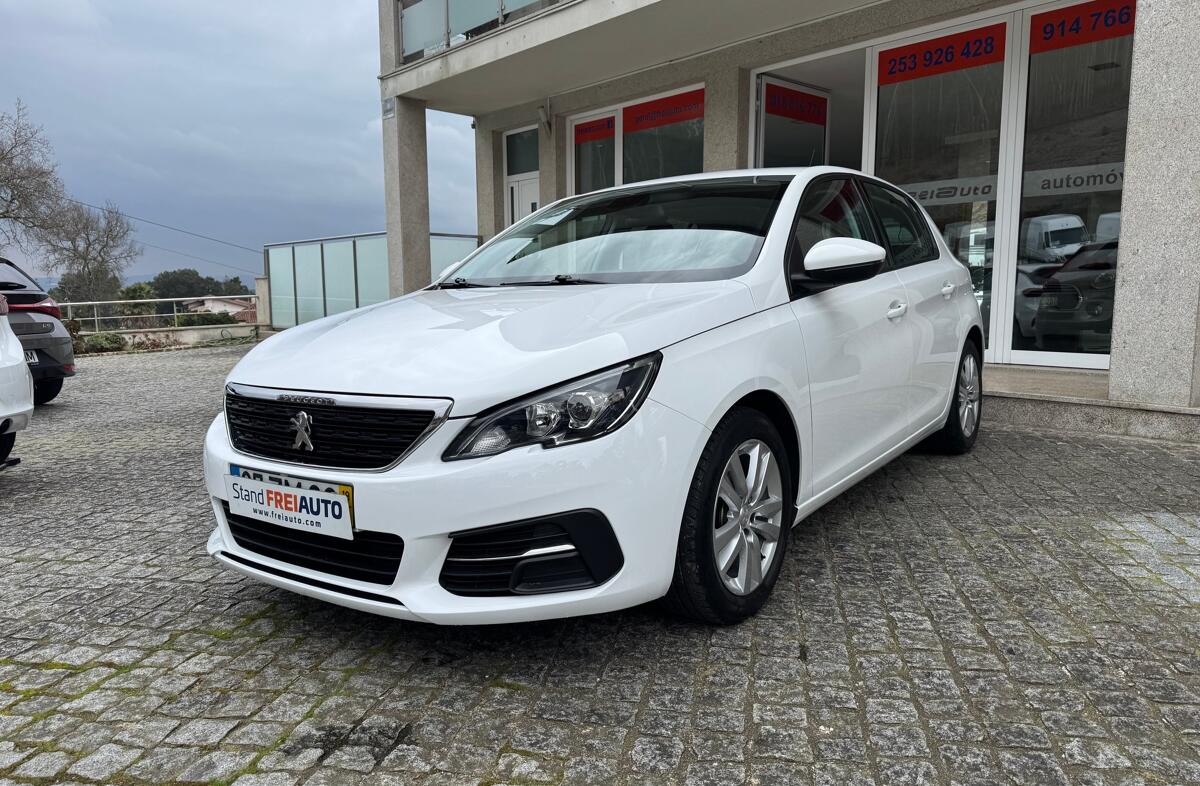 PEUGEOT 308 1.5 BlueHDi Business Line
