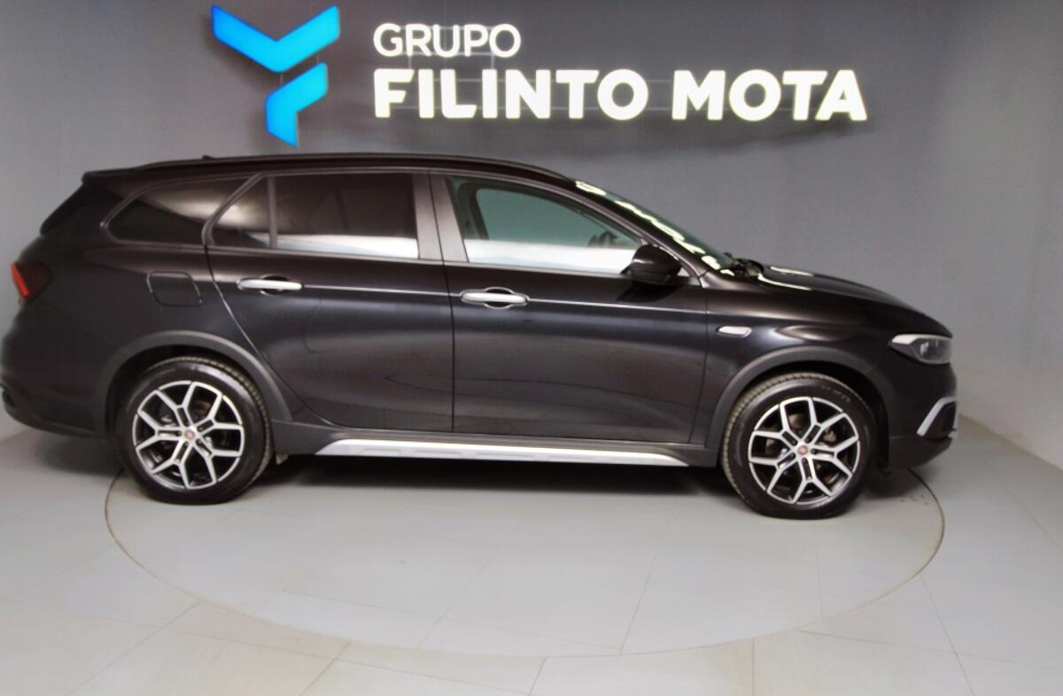 FIAT Tipo 1.0 GSE T3