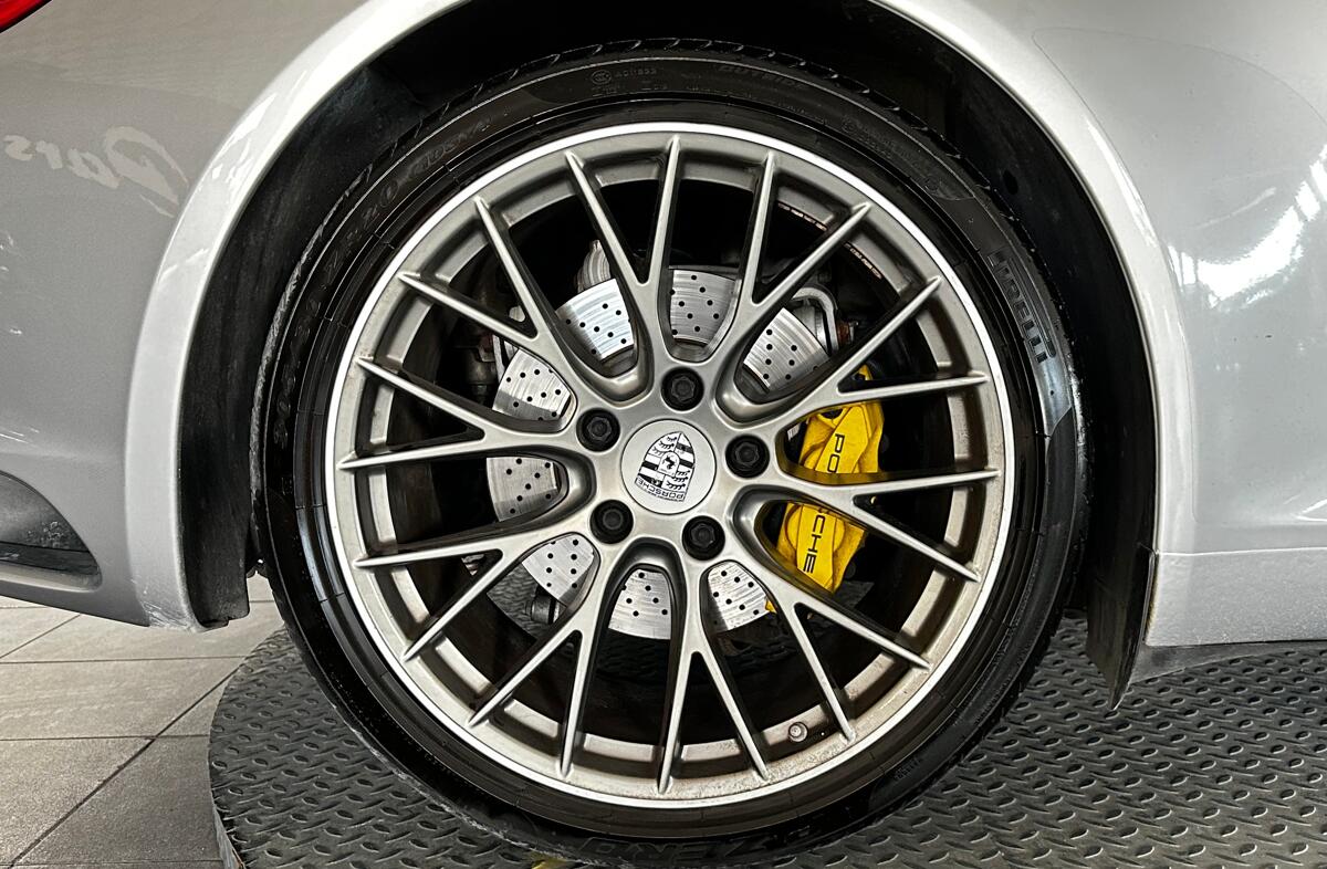 PORSCHE 911 Carrera 2 PDK