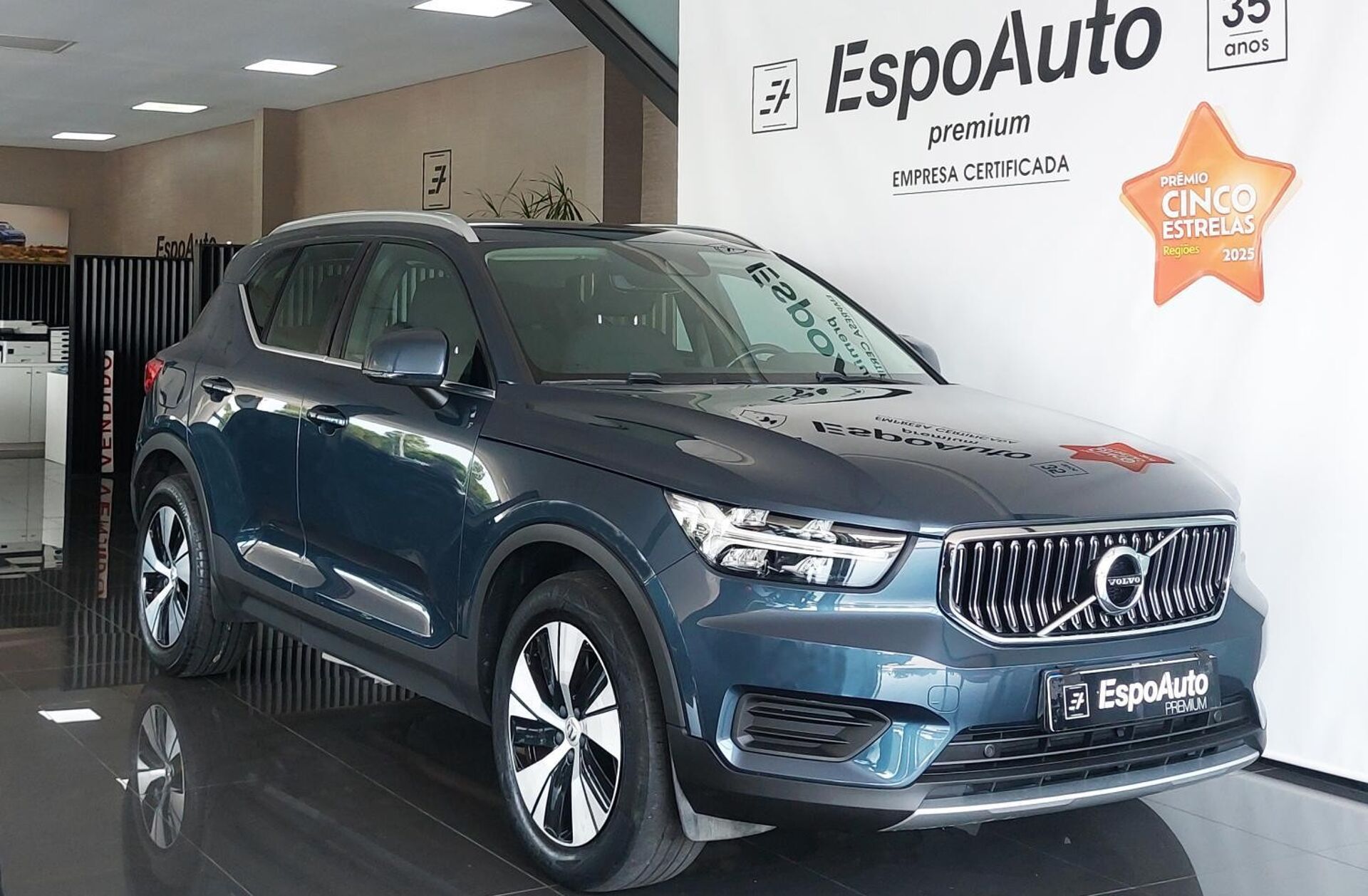 VOLVO XC40 1.5 T5 PHEV Inscription Expression
