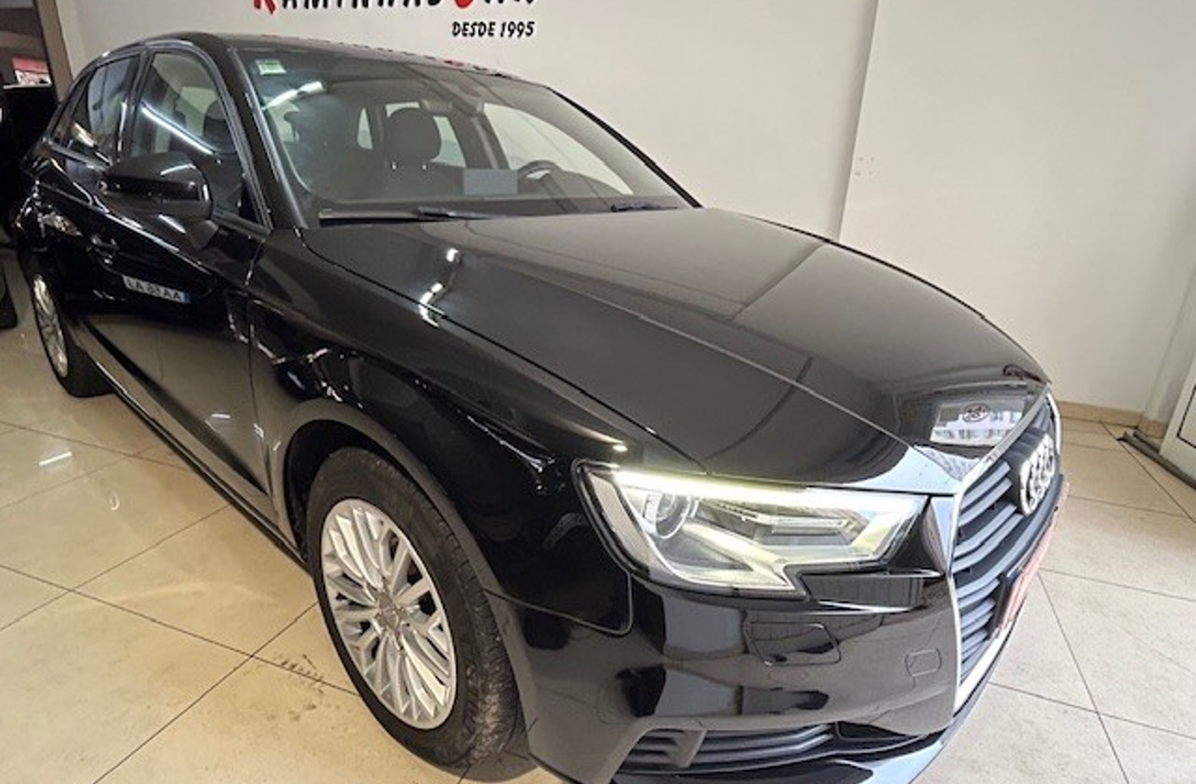 AUDI A3 1.6 TDI Advance