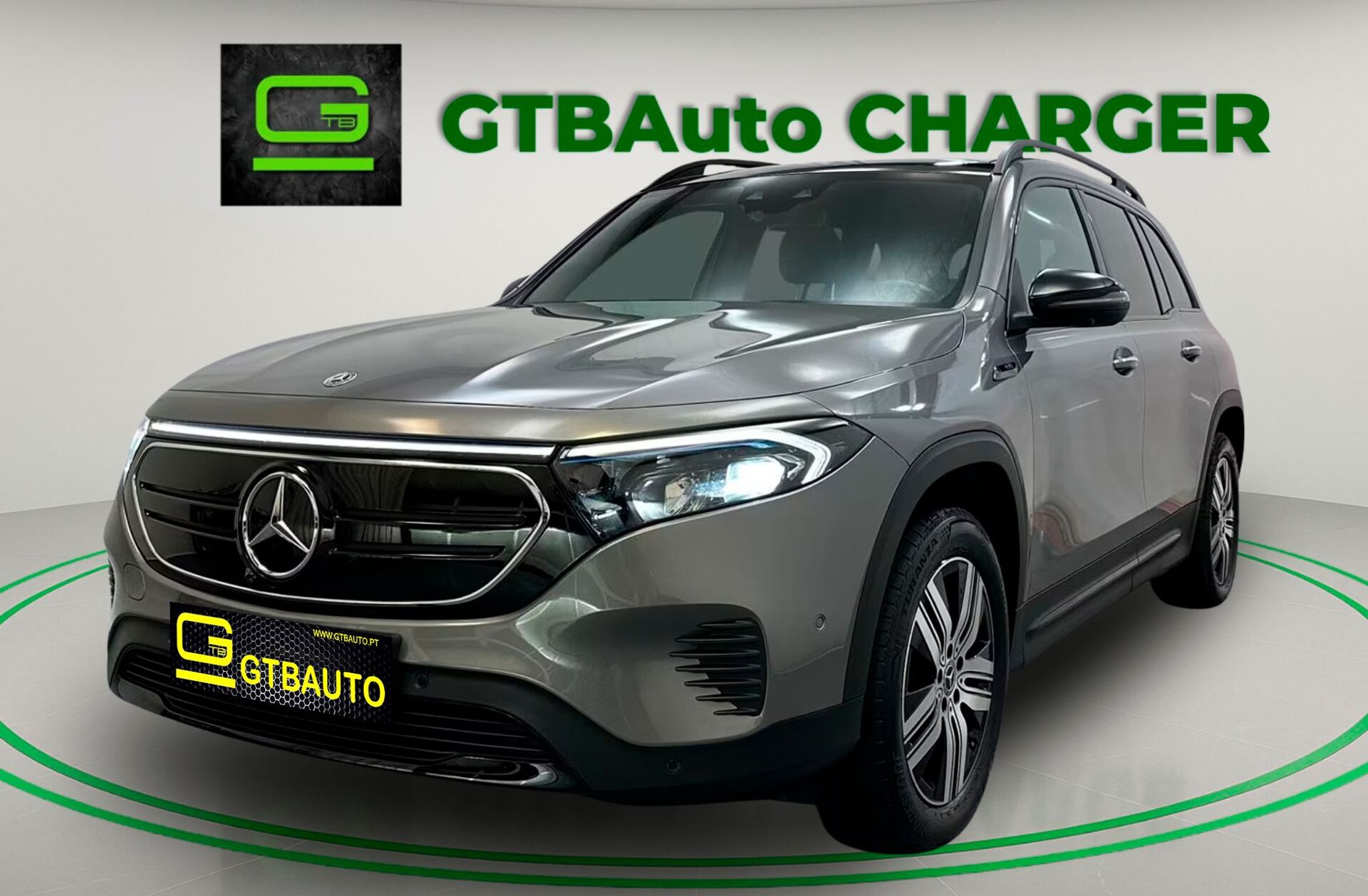 MERCEDES EQB 300 4Matic Progressive