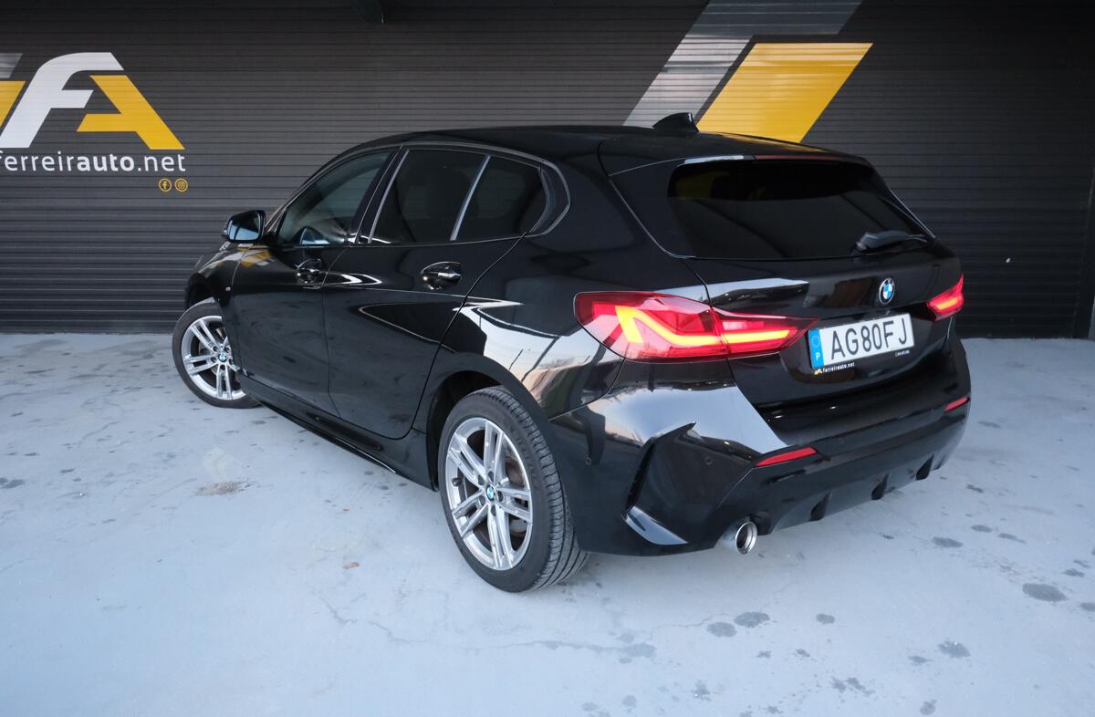 BMW Serie-1 116 d Pack Desportivo M Auto