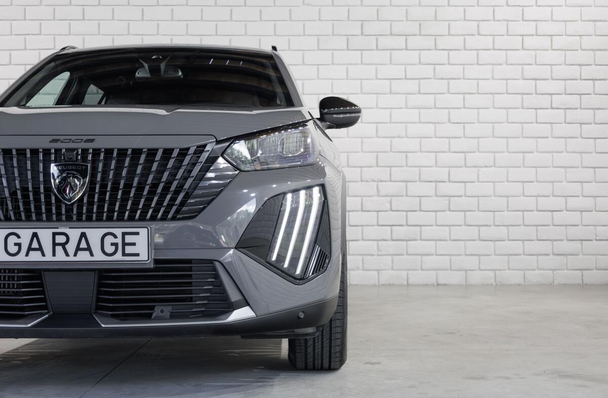 PEUGEOT 2008 1.2 Allure