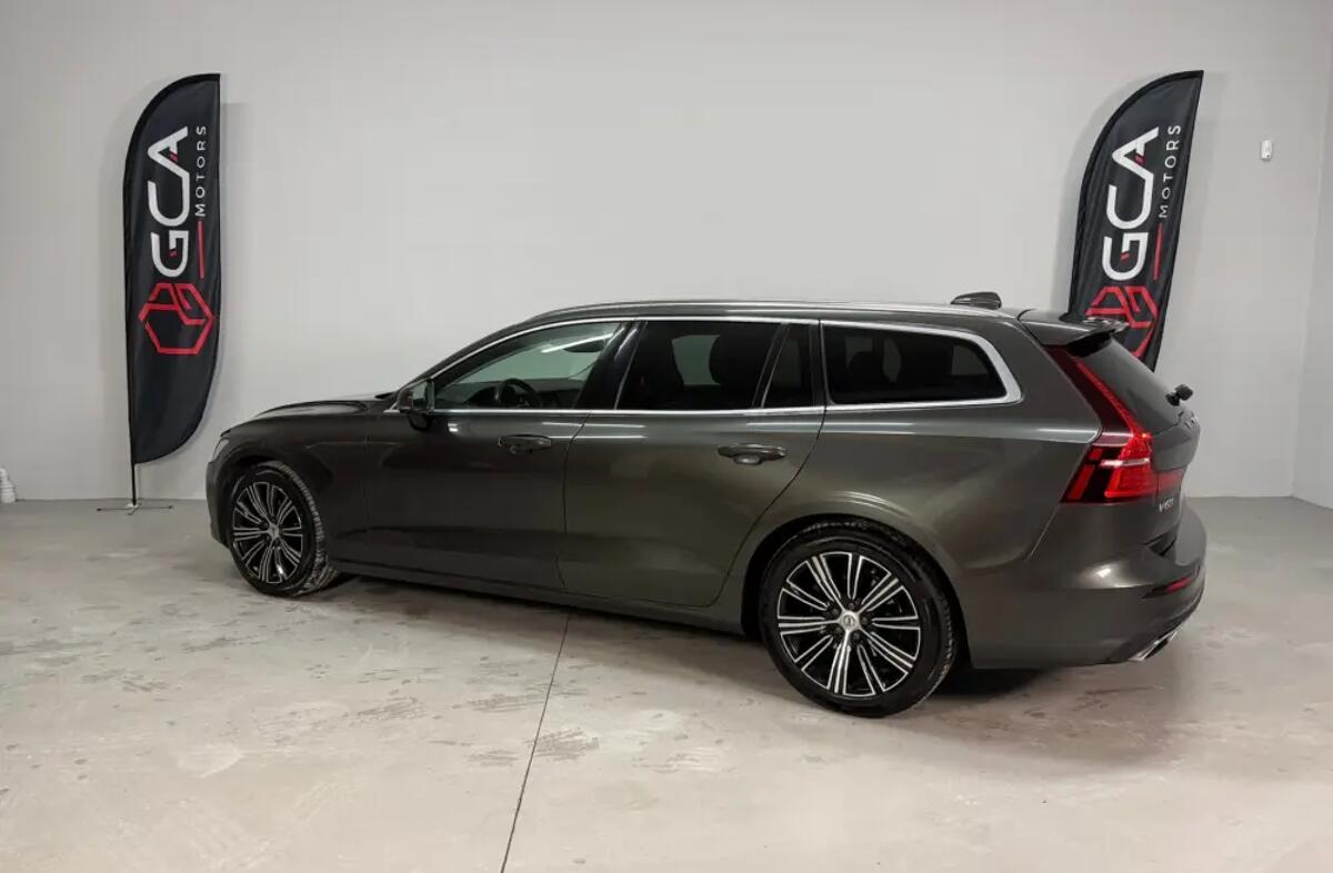 VOLVO V60 2.0 D3 Inscription