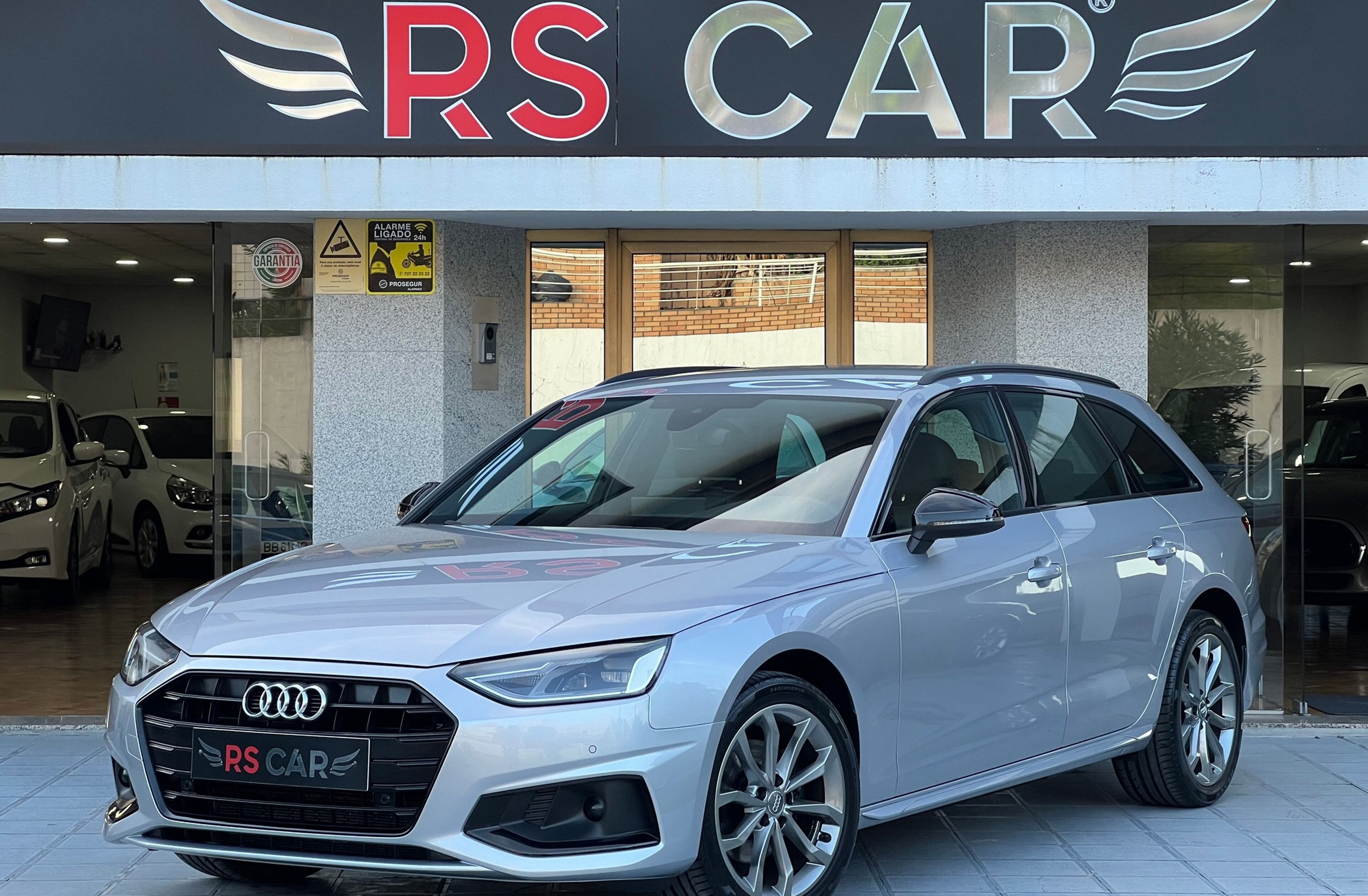 AUDI A4 35 TDI S line S tronic