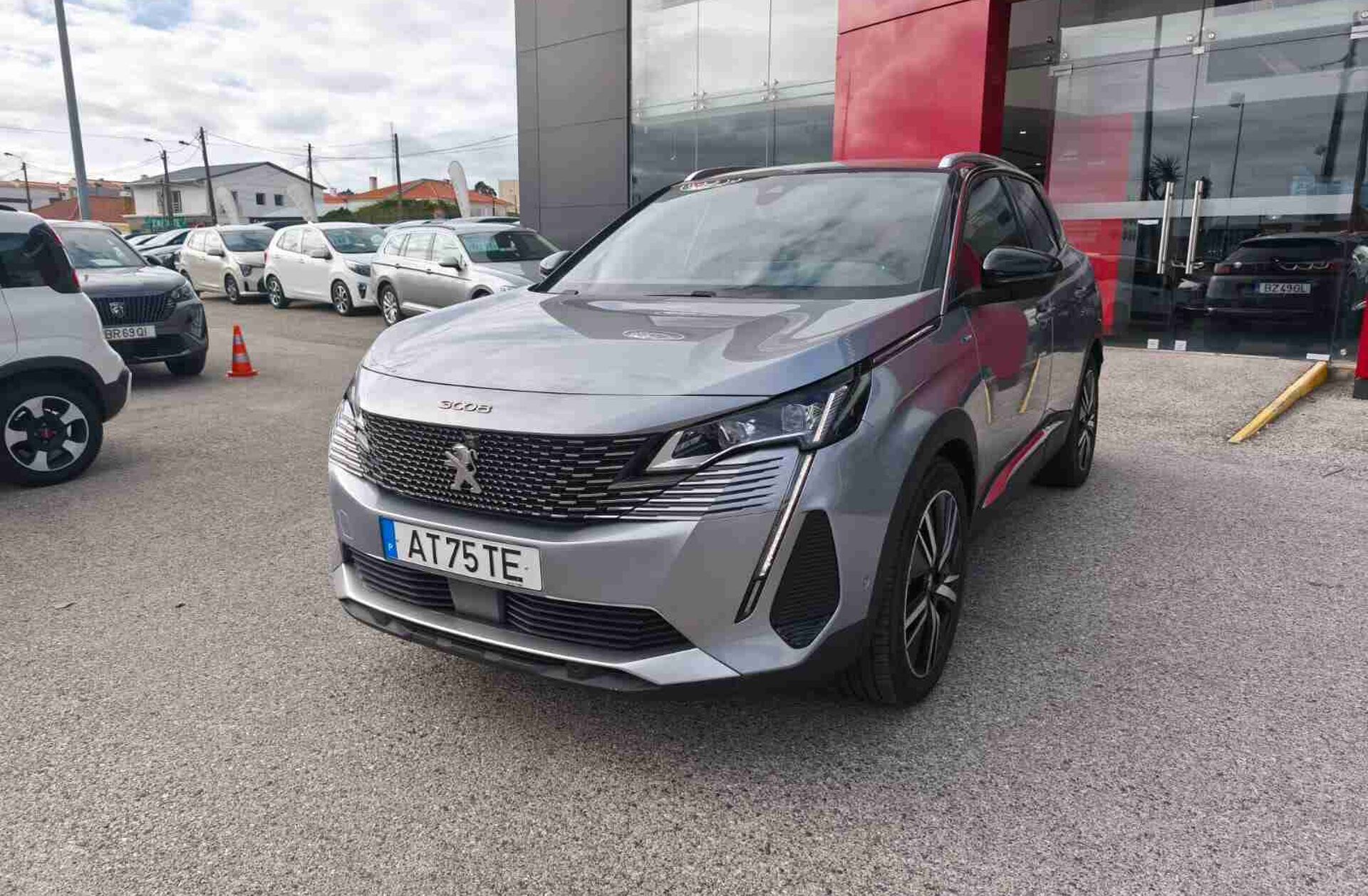 PEUGEOT 3008 1.6 Hybrid GT Pack e-EAT8