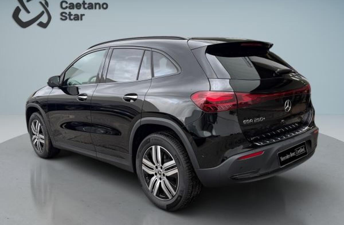 MERCEDES EQA 250+ Edition