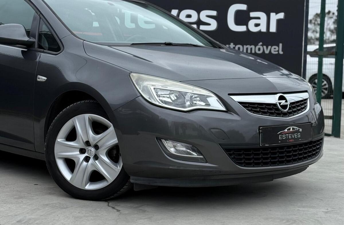 OPEL Astra Sport 1.3 CDTi